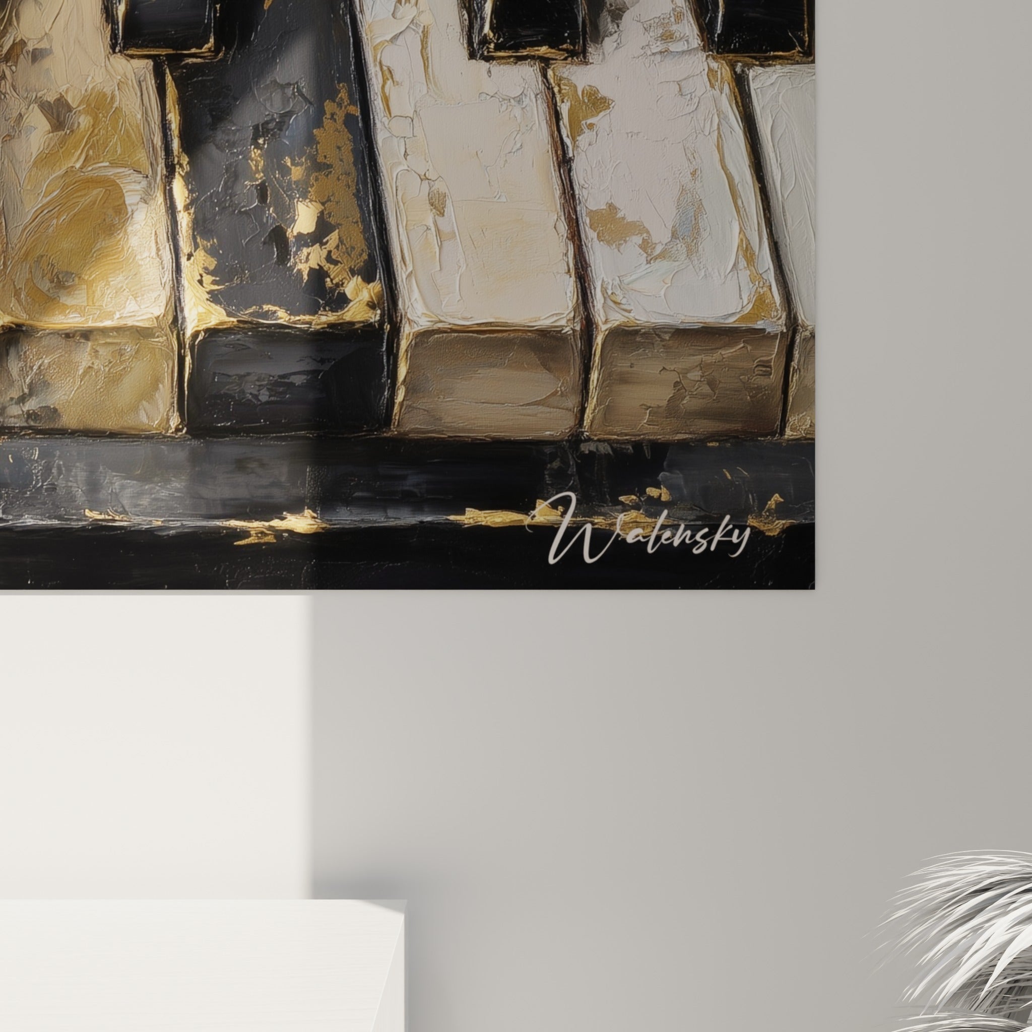 Empâtements dorés et coulures sur les touches noires du tableau Musique, grain de peinture visible de près