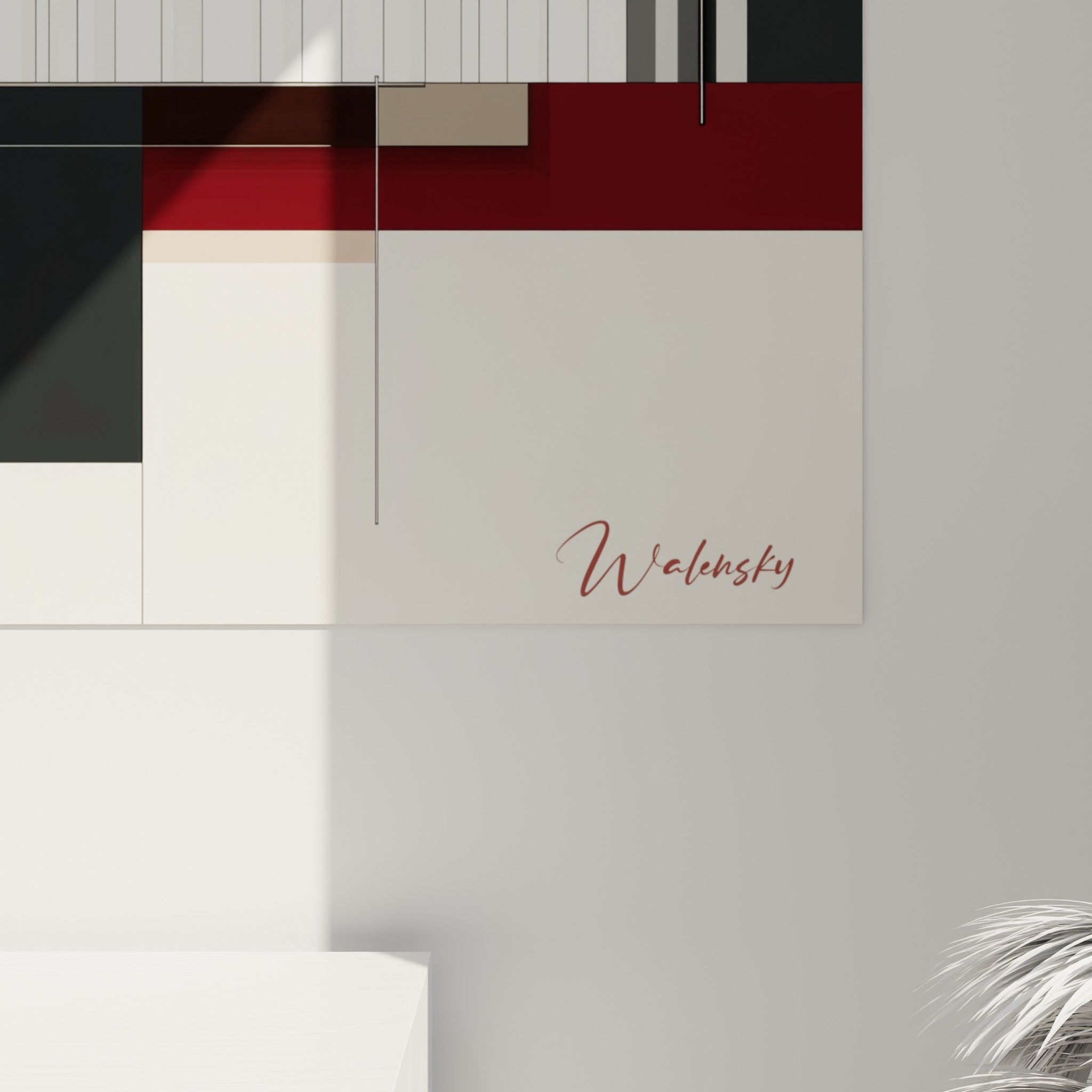 Surfaces laquées rouge bordeaux et noir se chevauchant, grain fin et reflets sur les touches de piano