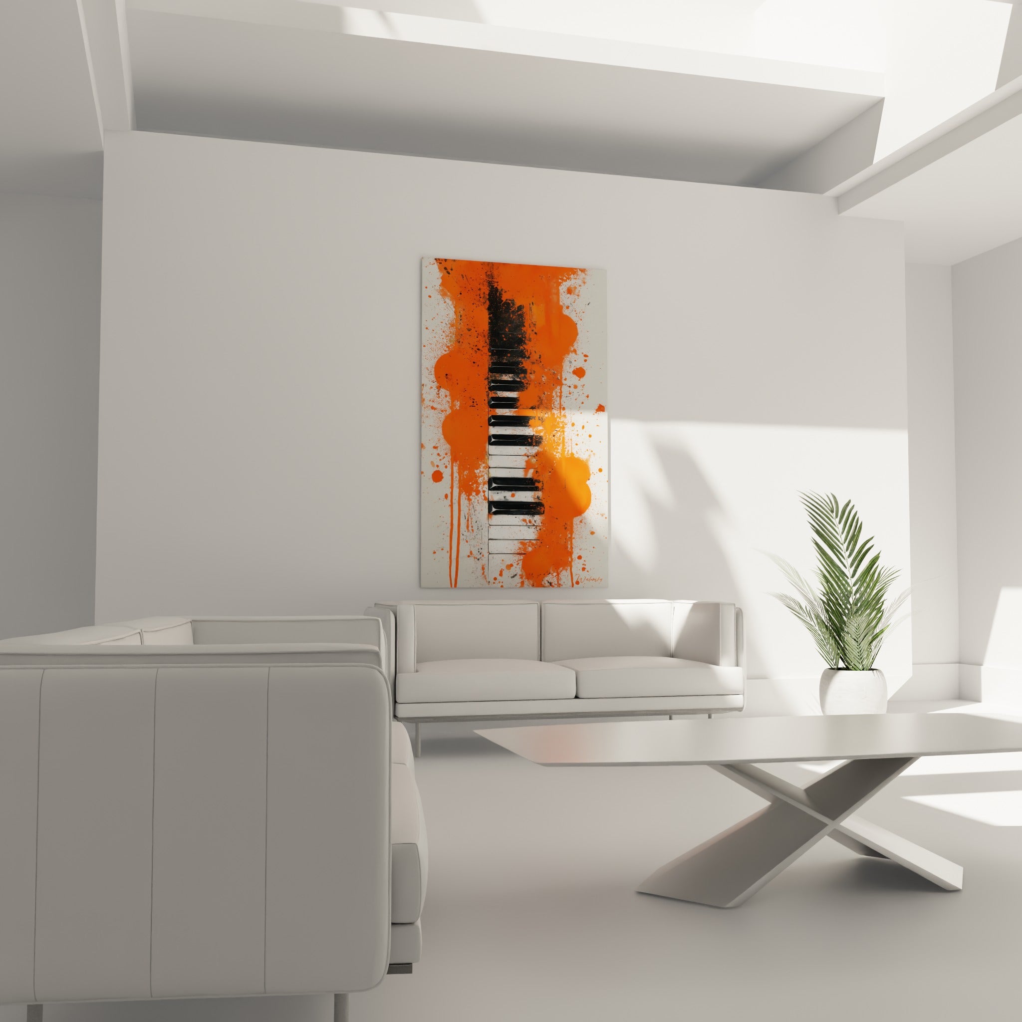 Clavier musical stylisé aux coulures orange et noires suspendu au-dessus d'un canapé dans un salon lumineux