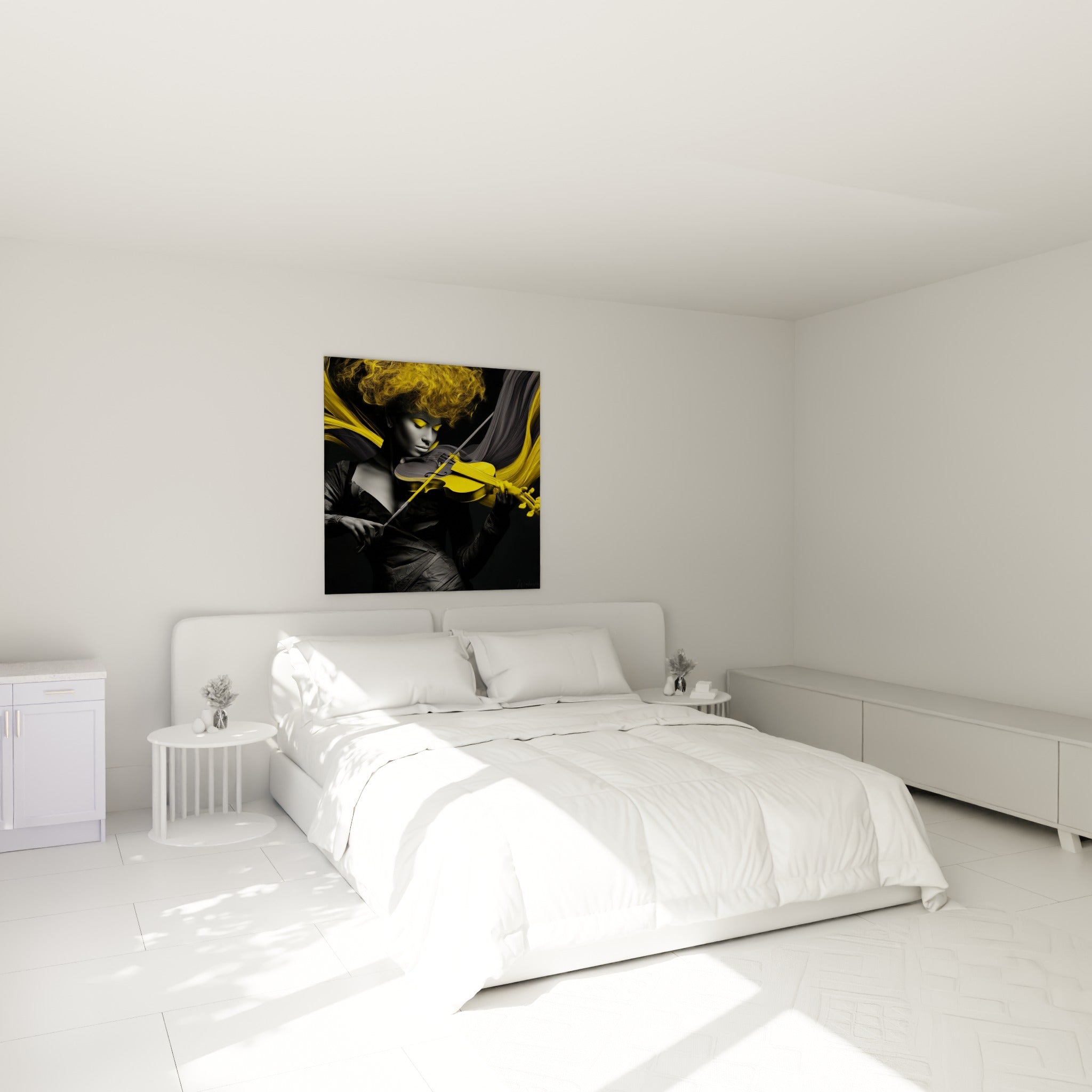 Musicienne au violon jaune et gris intense, accrochée au-dessus d'un lit dans une chambre claire