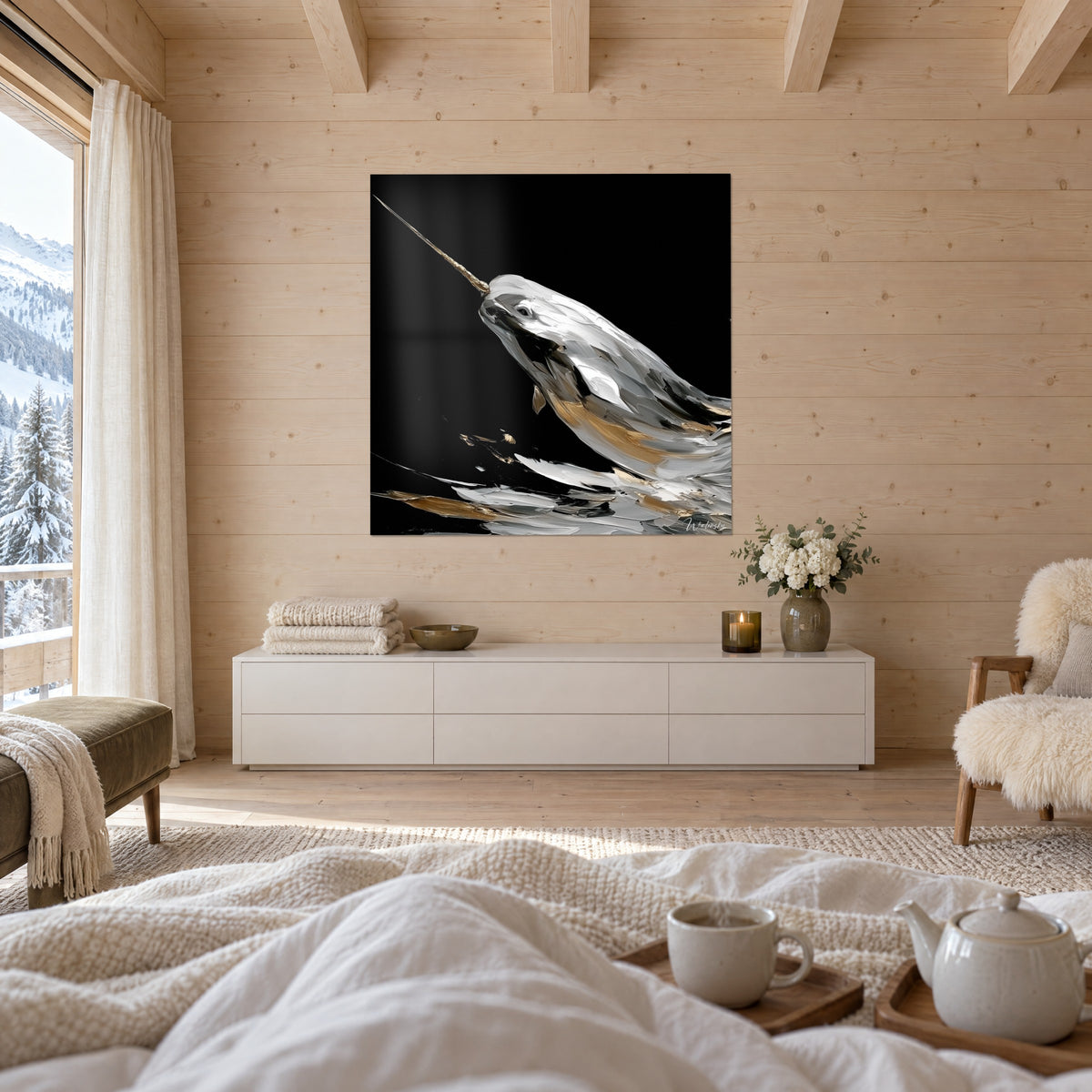 Quadro di un unicorno del mare che emerge dal nero profondo, riflessi perlati e dorati, sopra un letto in una camera luminosa