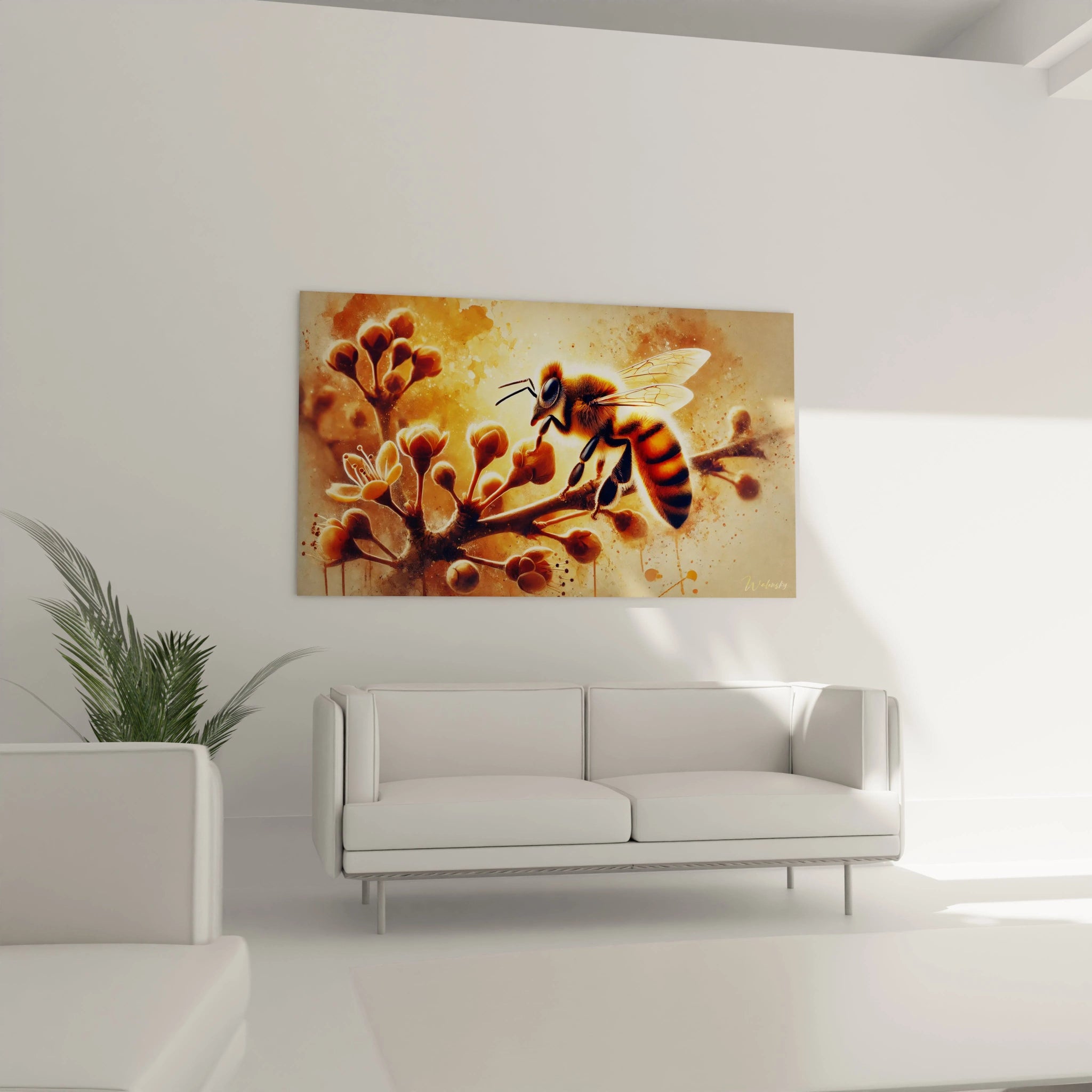 Dans le salon, ce tableau abeille se fond parfaitement au-dessus du canapé, mêlant harmonieusement textures et couleurs pour offrir une scène vibrante qui attire tous les regards.