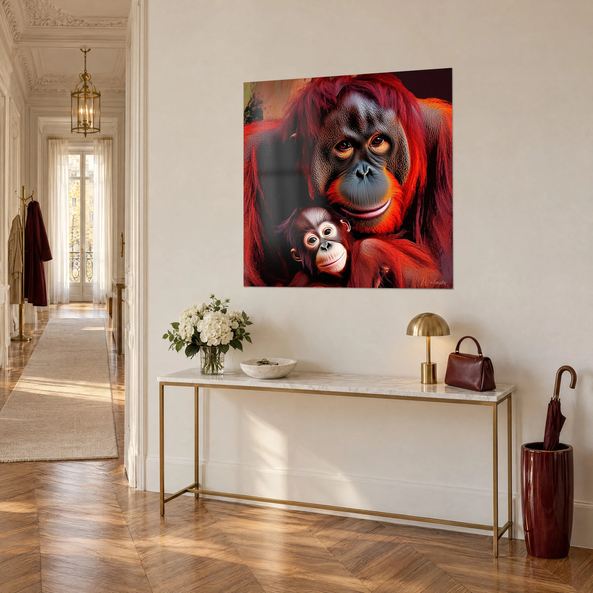 Schilderij moedermonkey met karmijnrood haar en baby met ronde ogen, grijze neus, driekwartaanzicht, witte console met messing