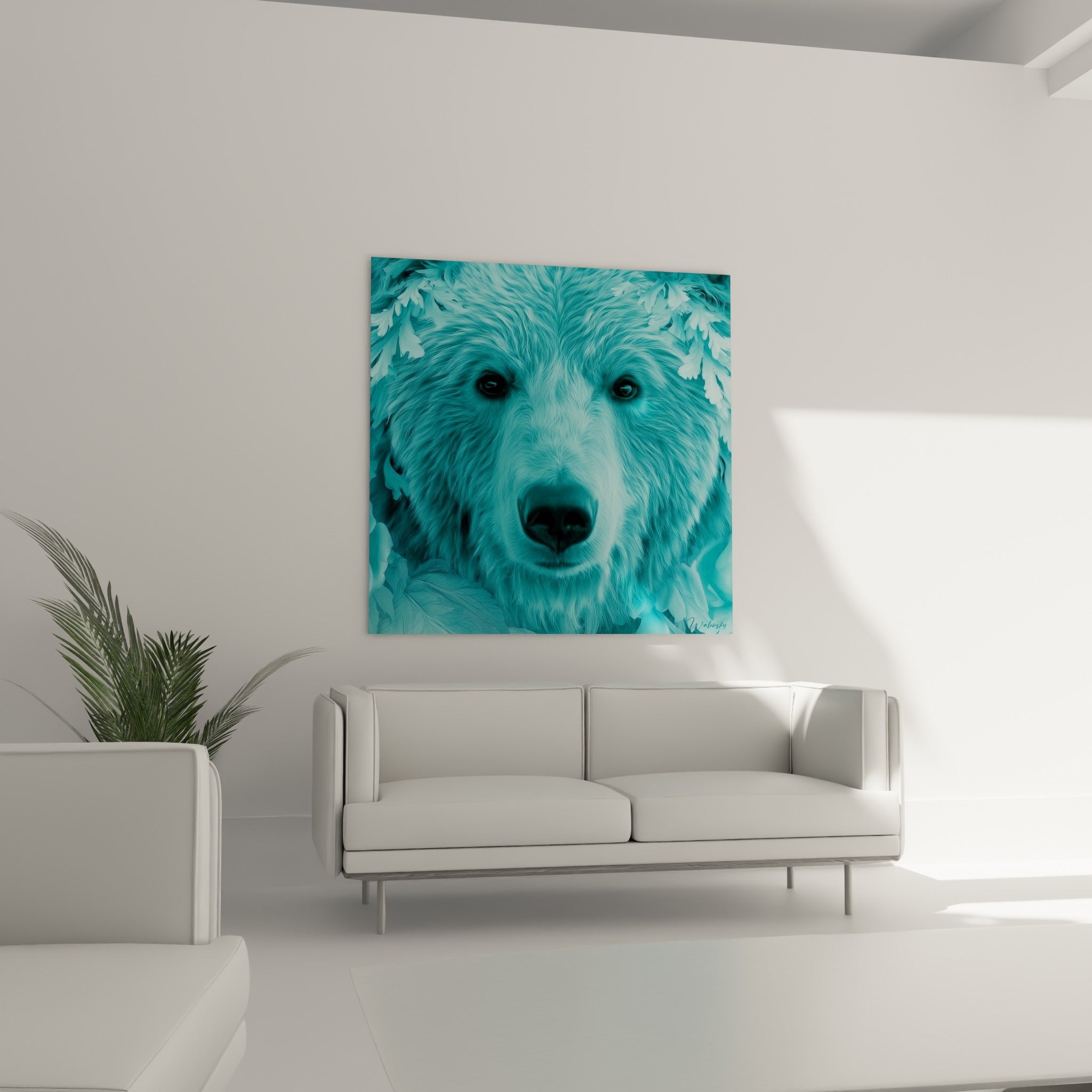 Museau d'ours brun anthracite cerné de turquoise pâle, suspendu au-dessus d'un canapé dans un salon lumineux