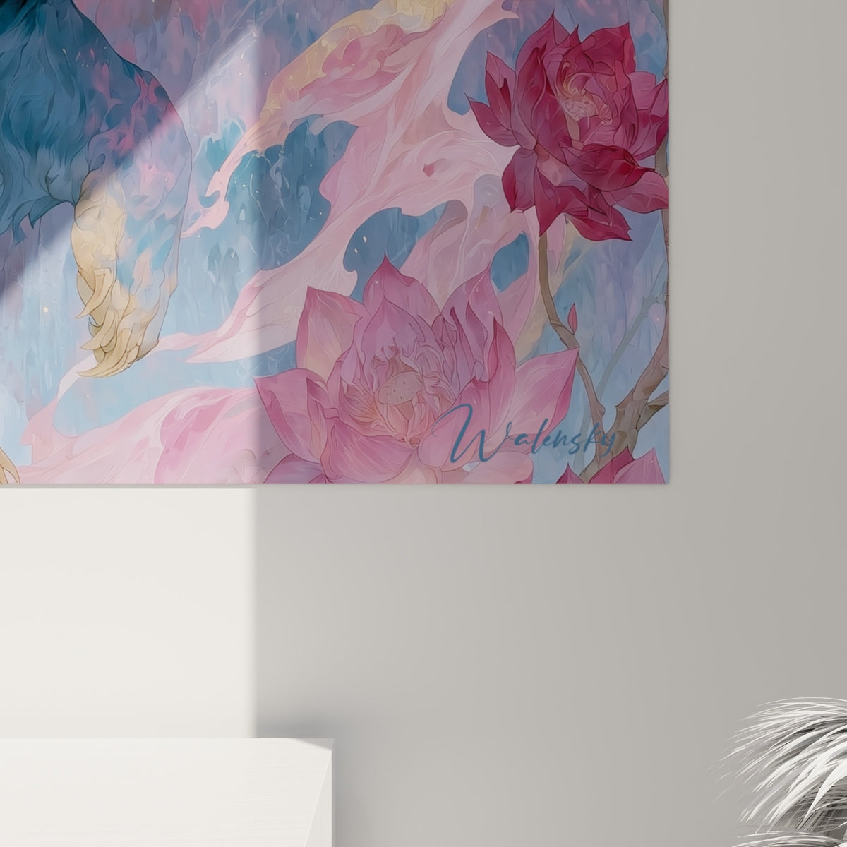 Empâtements dorés et coulures rose fuchsia se mêlant au bleu ardoise sur la toile de l'ours brun