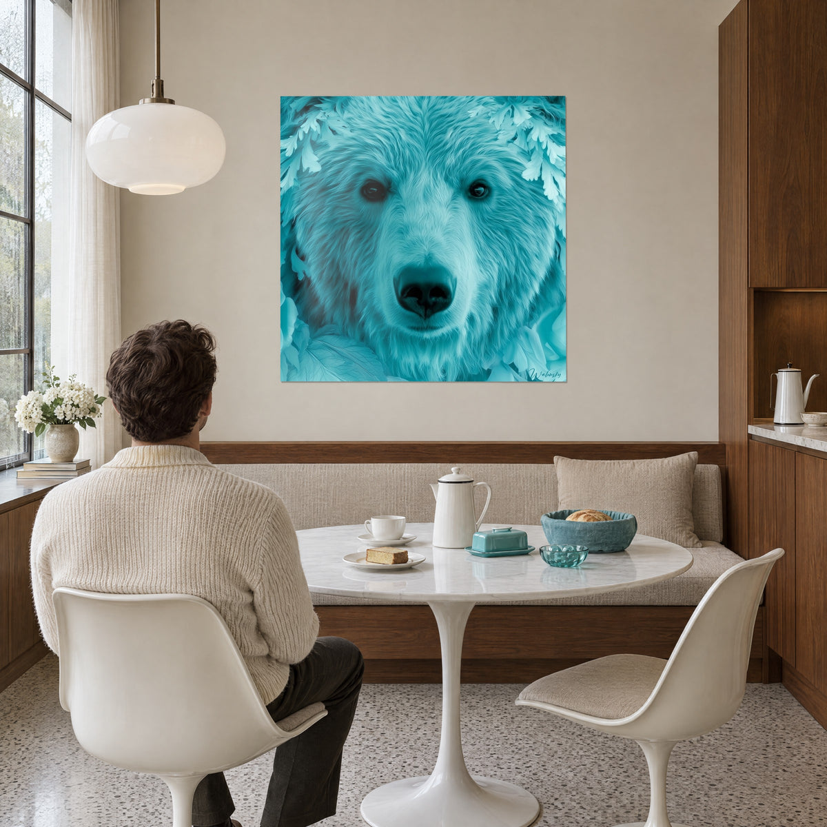 Tableau face d'ours en camaïeu de turquoise et de blanc givré, fourrure duveteuse, accroché au mur d'une salle à manger