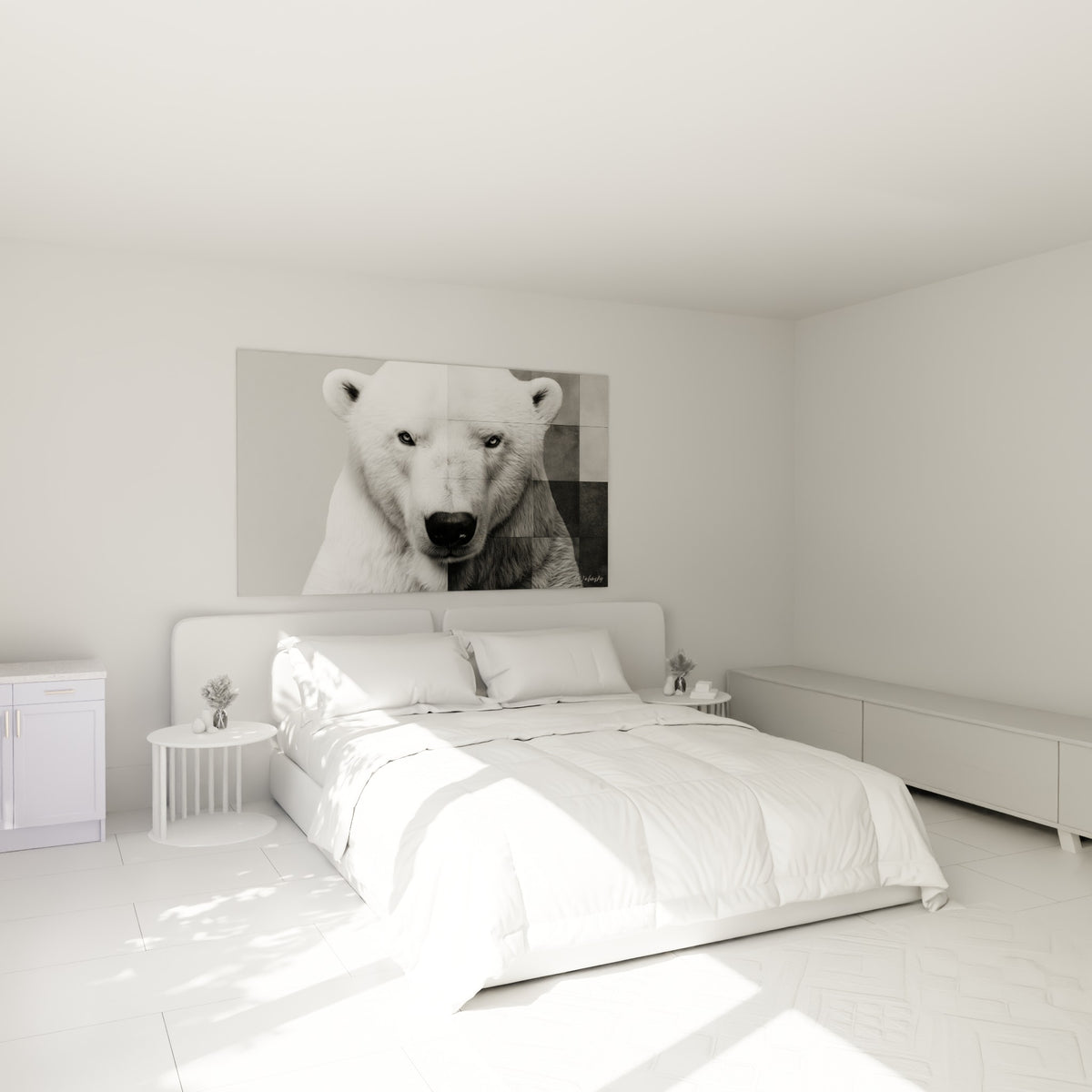 Portrait d'ours polaire blanc et gris accroché au-dessus d'un lit dans une chambre claire