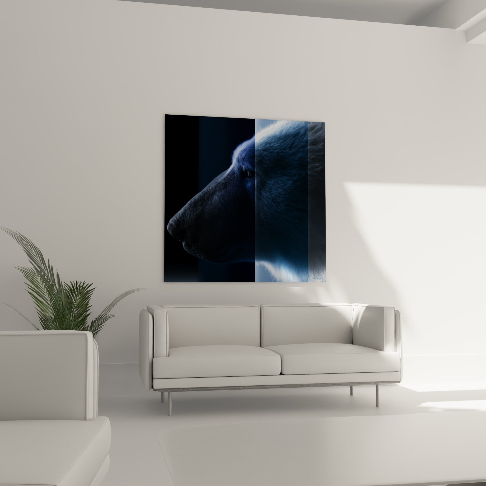 Profil d'ours polaire anthracite et bleu nuit, regard voilé, au-dessus d'un canapé dans un salon lumineux