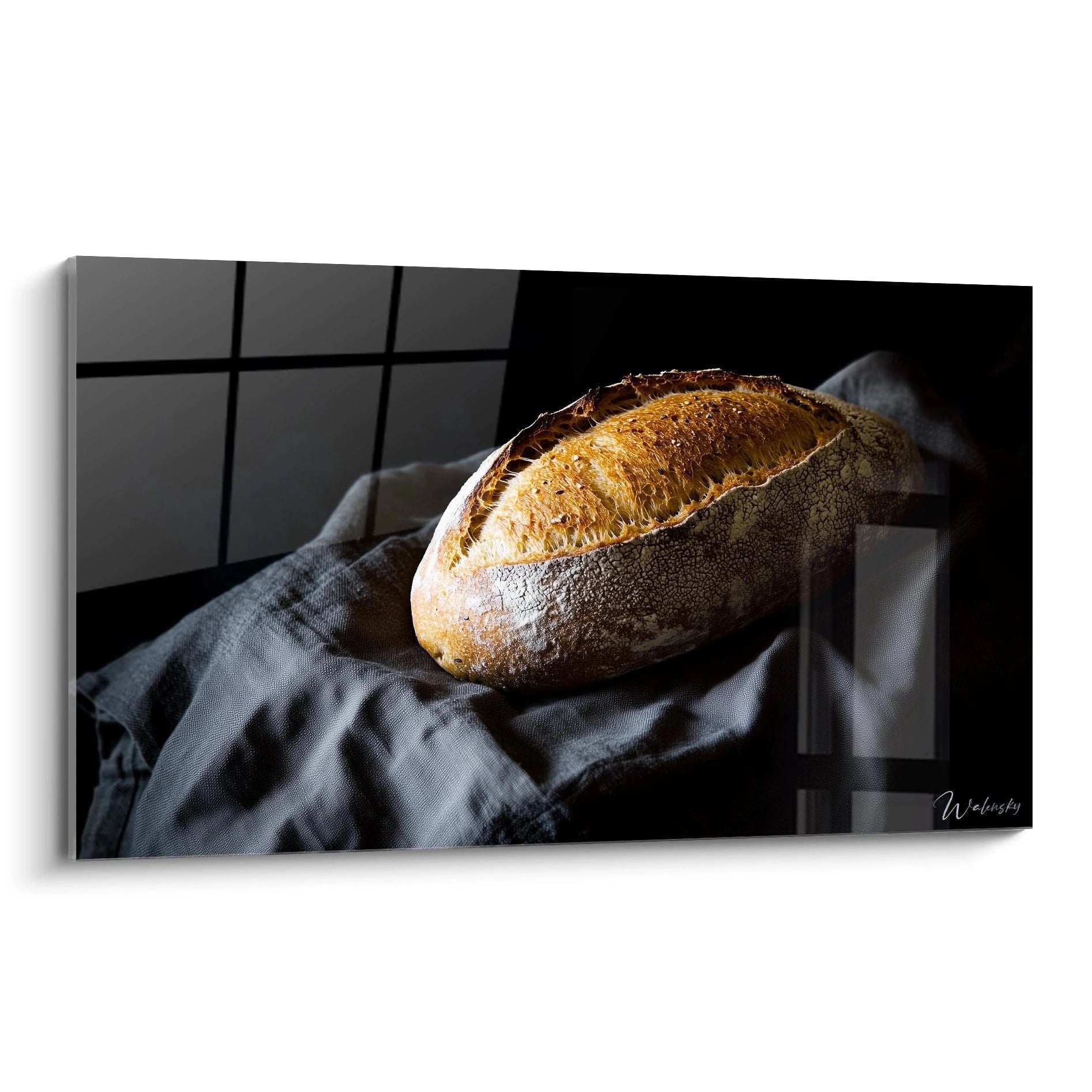 Un tableau olive représentant une bouteille en verre remplie d'huile d'olive, entourée d'olives vertes et de branches aux feuilles vert foncé, avec des reflets lumineux et des ombres douces.