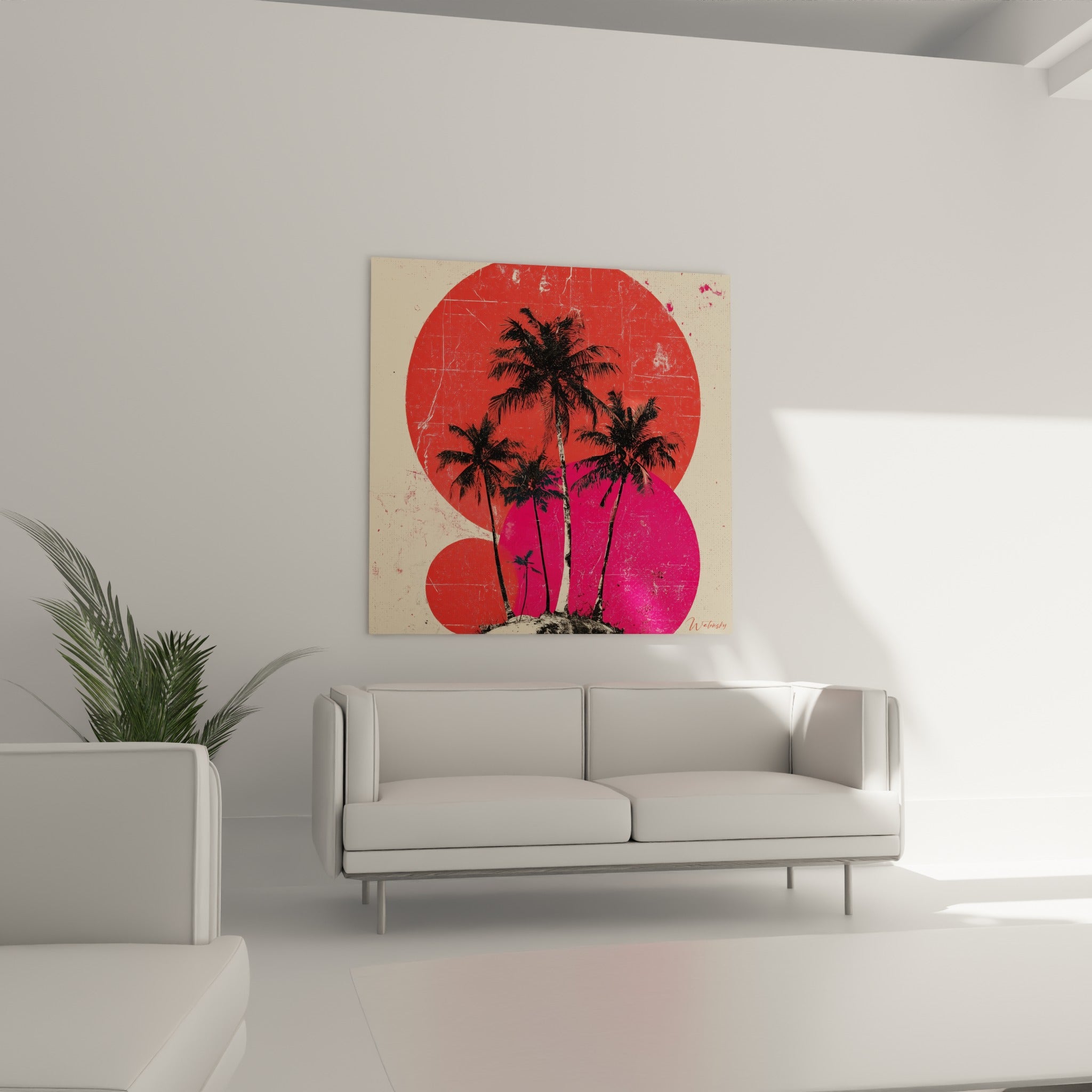 Palmiers graphiques aux teintes corail et fuchsia disposés au-dessus d'un canapé dans un salon lumineux