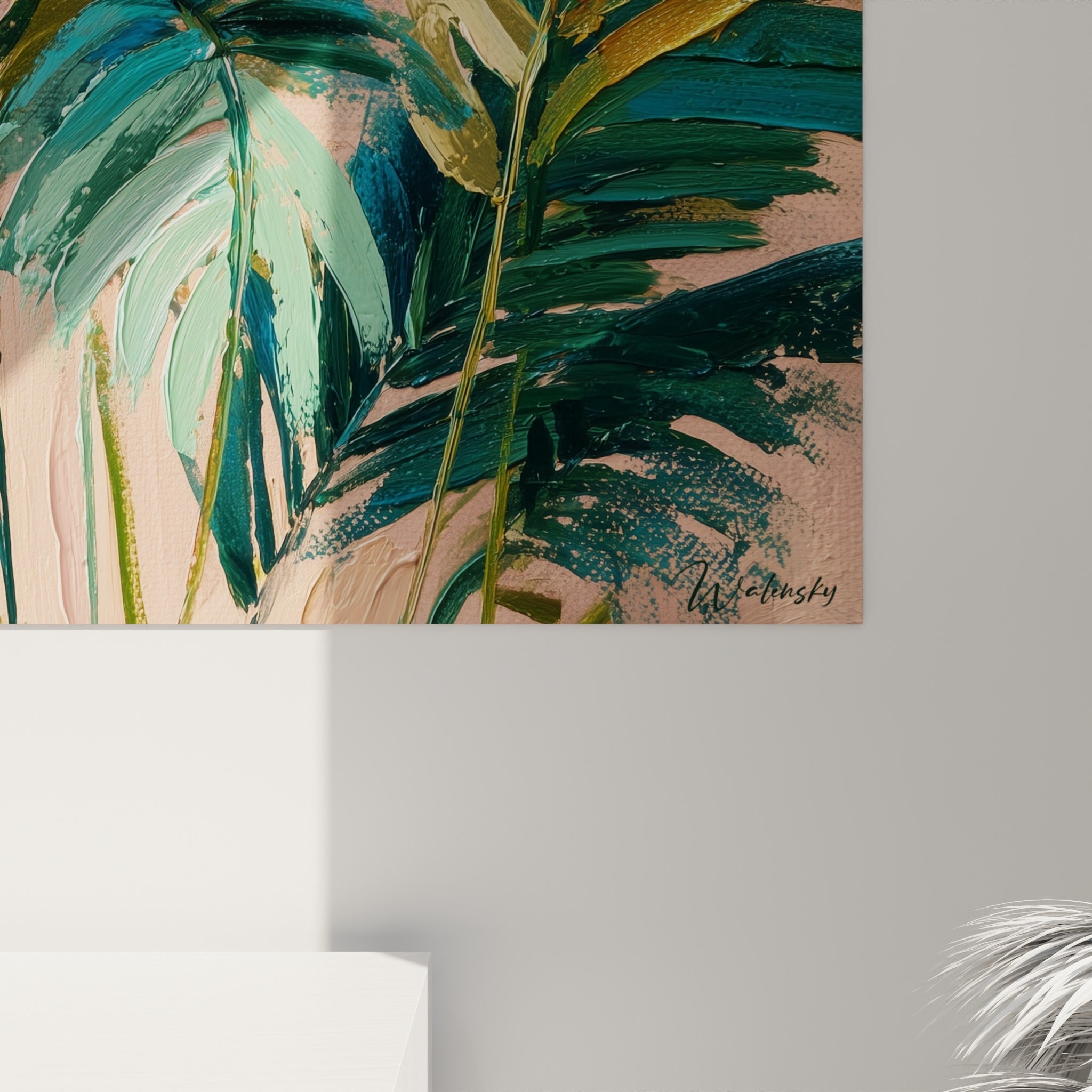 Empâtements épais de peinture verte et dorée révélant la matière des feuilles de palmier