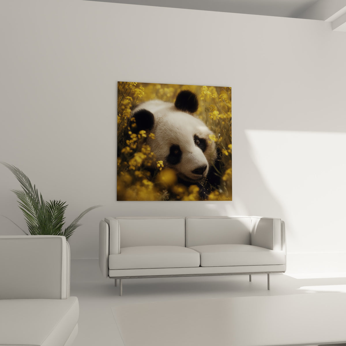 Museau de panda noir entouré de fleurs jaunes dorées, au-dessus d'un canapé dans un salon lumineux