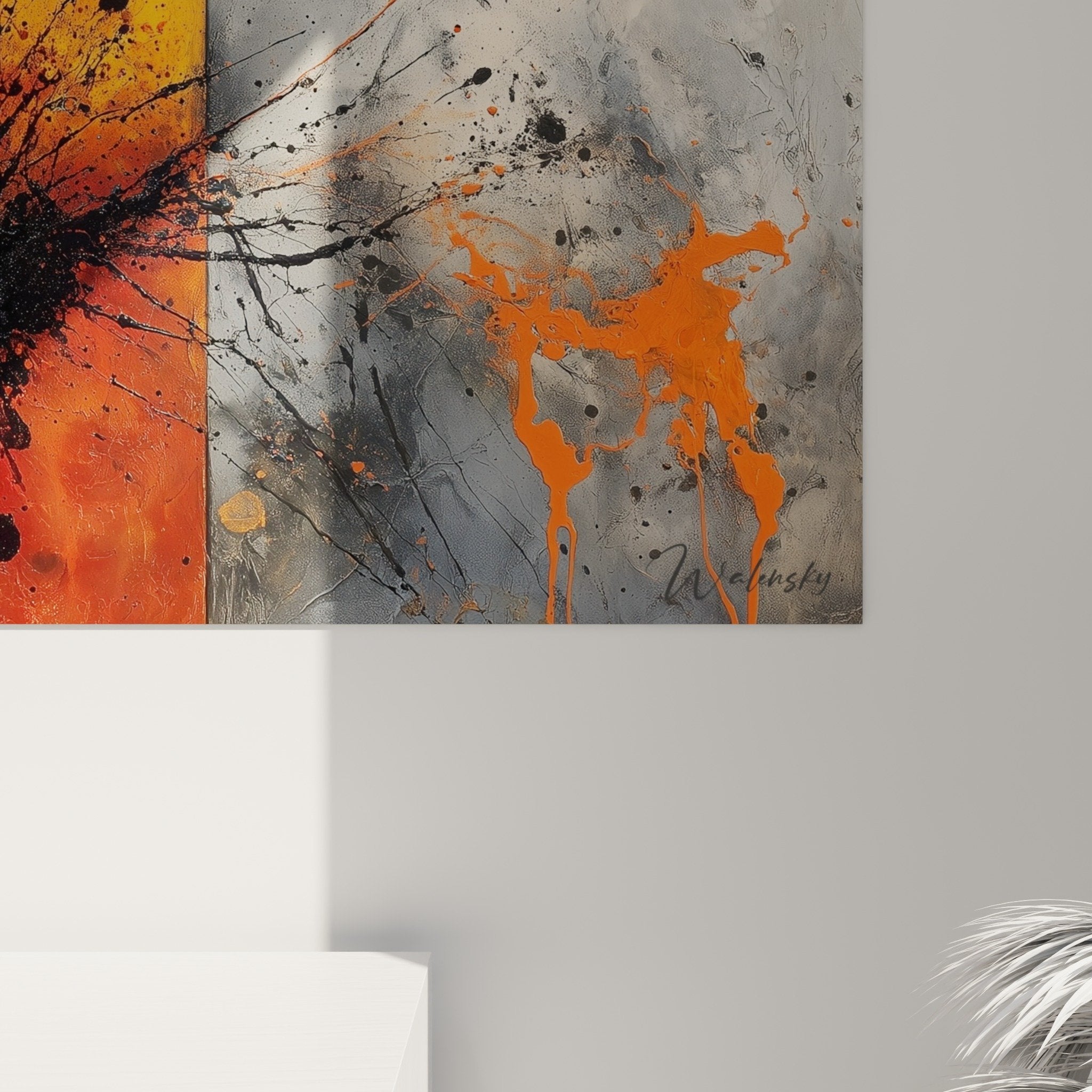 tableau panoramique abstrait dans salon moderne mur blanc mobilier contemporain feng shui
