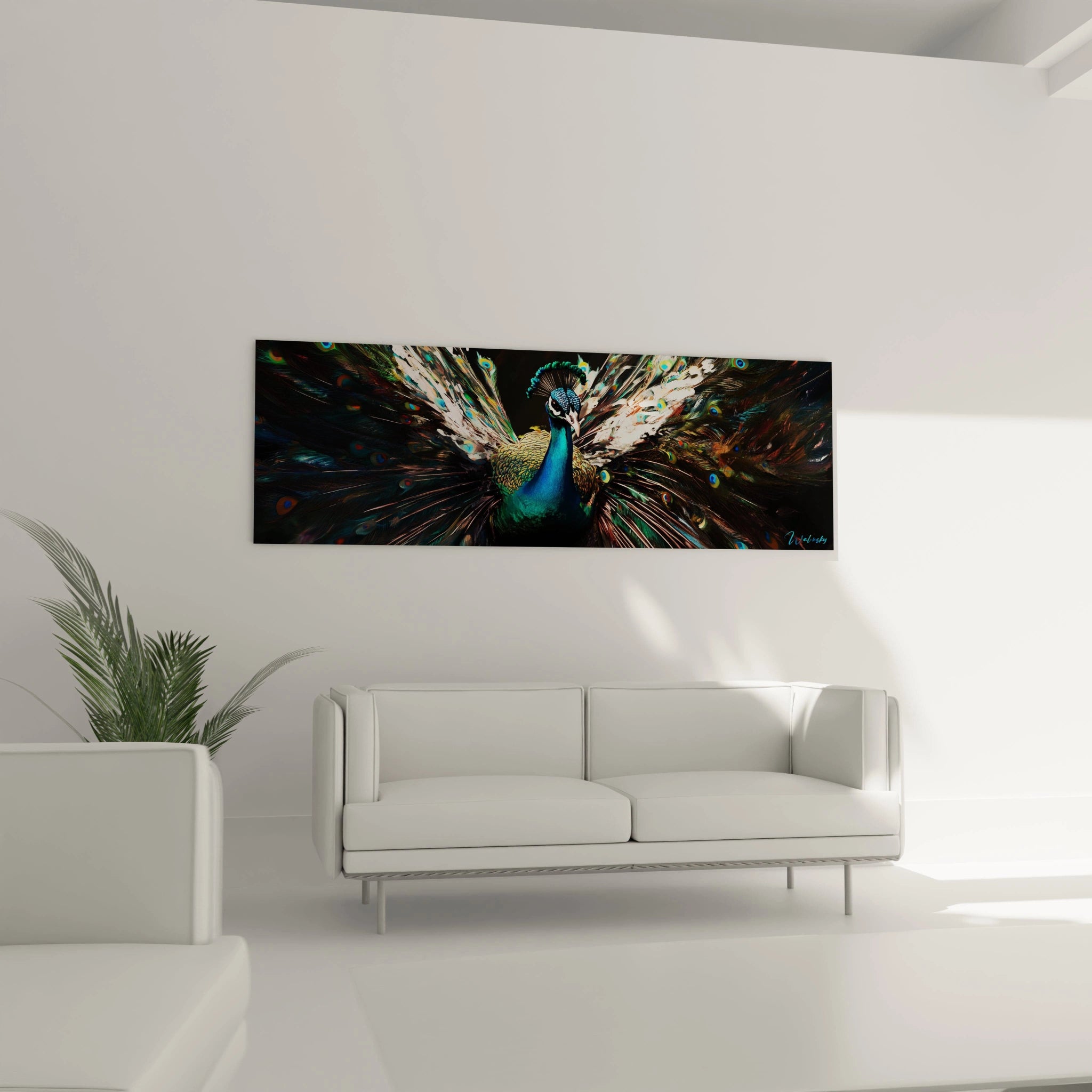 Tableau paon Walensky avec couleurs vives accroché au-dessus d'un canapé blanc dans un salon minimaliste