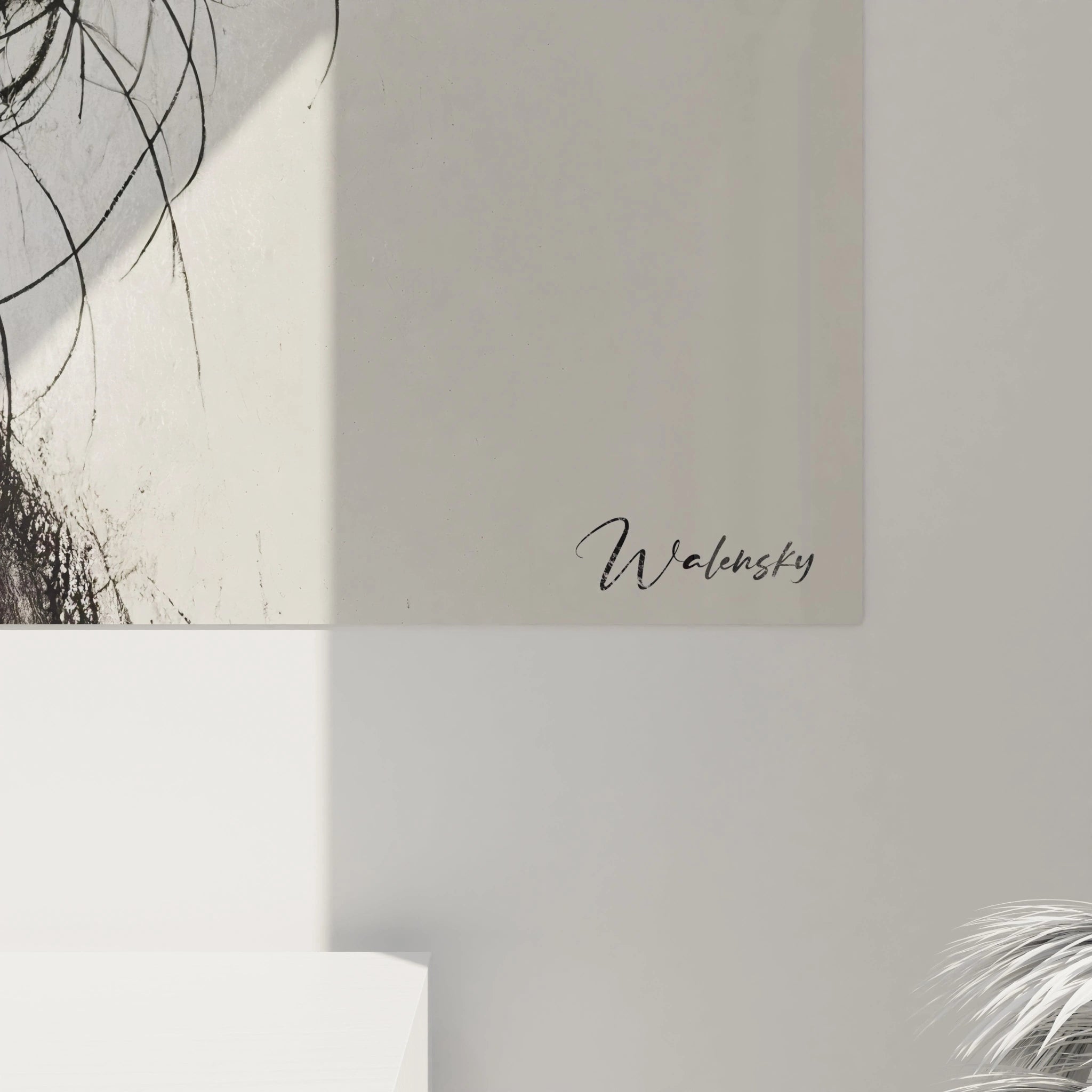 Vue de près, ce tableau papillon révèle des détails subtils. Le mélange des teintes et des nuances bleues apporte une profondeur unique, symbolisant la liberté et la connexion à la nature.