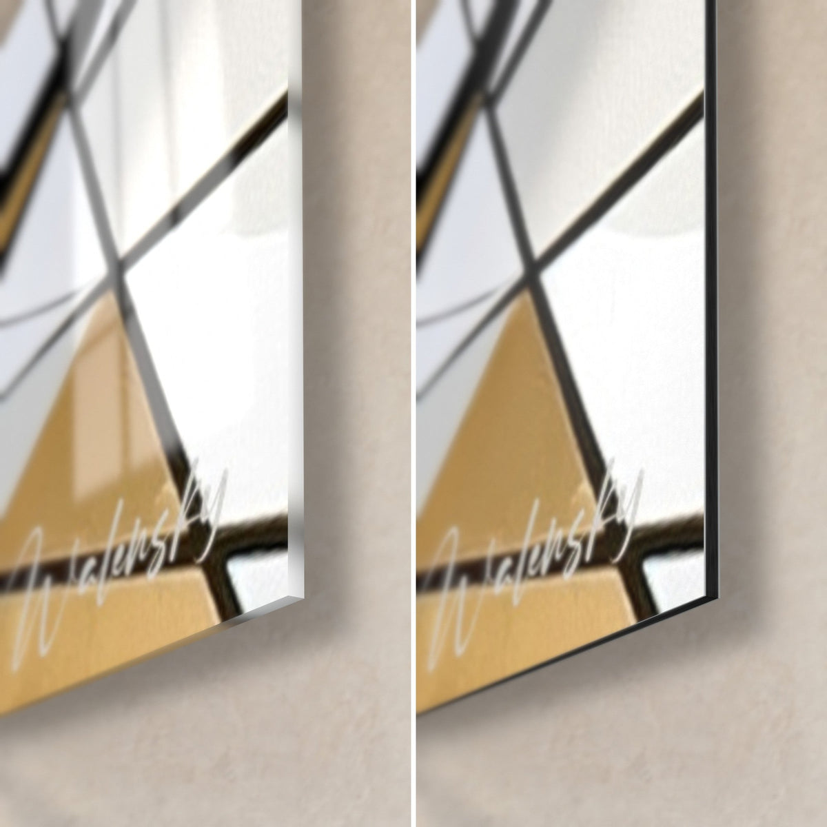 Tableau tranche de pastèque aux quartiers corail et filets noirs, coin bas droit : verre brillant à reflets, alu Dibond mat, tranche de 3 mm