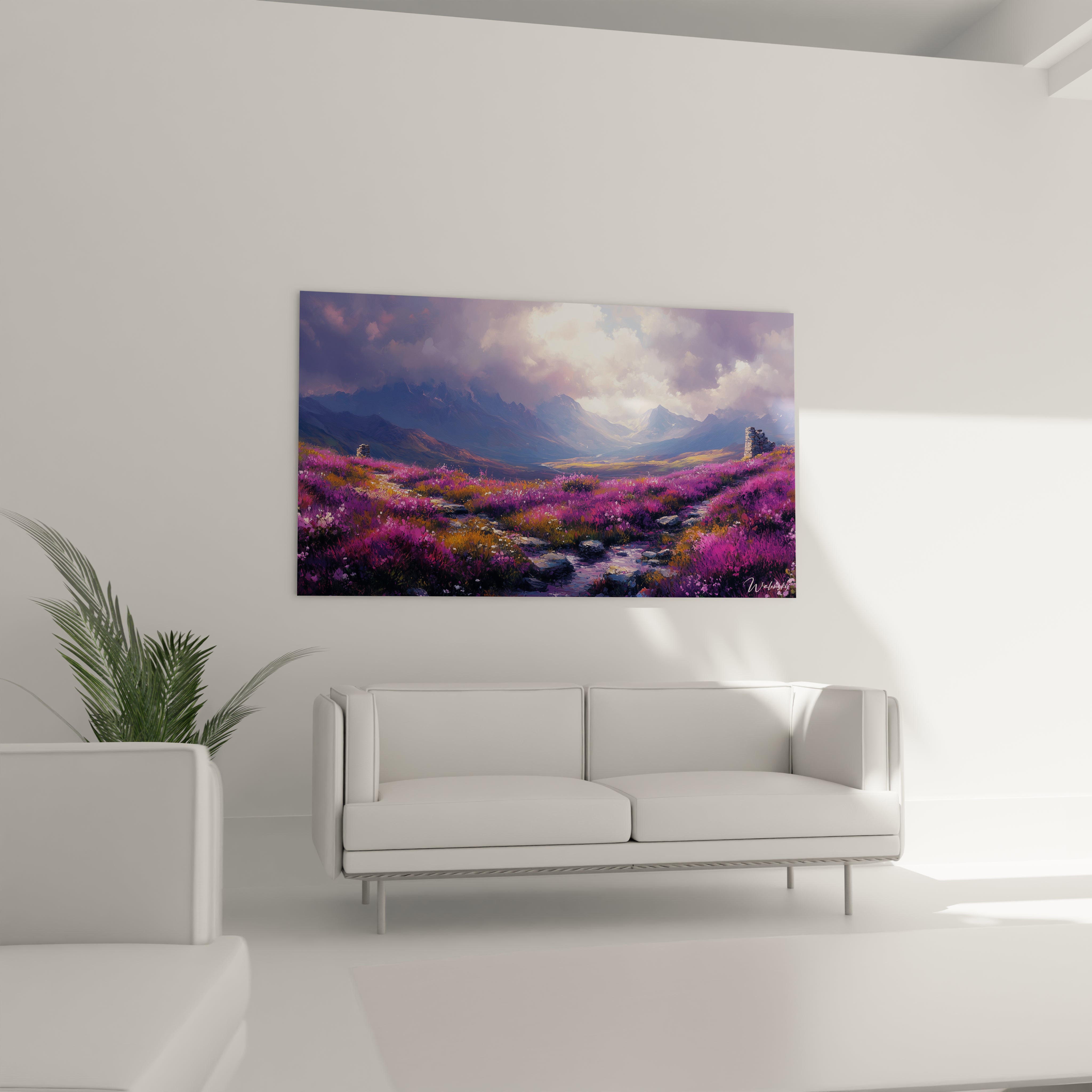 Un tableau montagne représentant un paysage fantastique où des massifs bleutés surplombent une vaste étendue de végétation florale aux couleurs vives, principalement violettes et roses, sous un ciel crépusculaire.