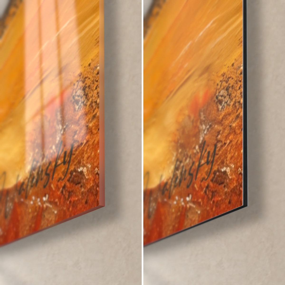 Tableau champ d'ocre et touches rouille, coin bas droit en verre brillant reflétant et Dibond noir mat, tranche 3 mm