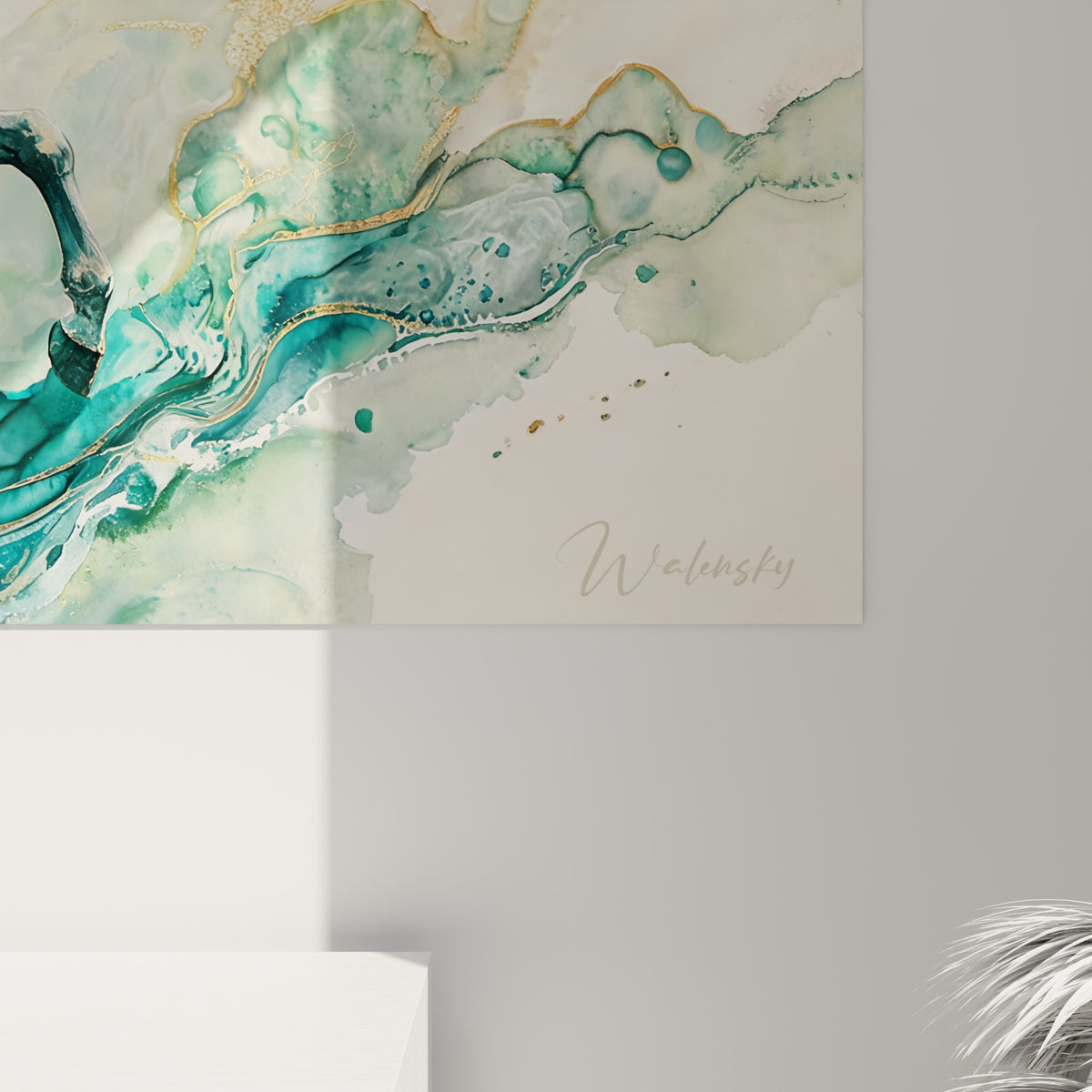 Empâtements dorés et coulures turquoise se mêlent dans le détail rapproché de ce Pégase marbré