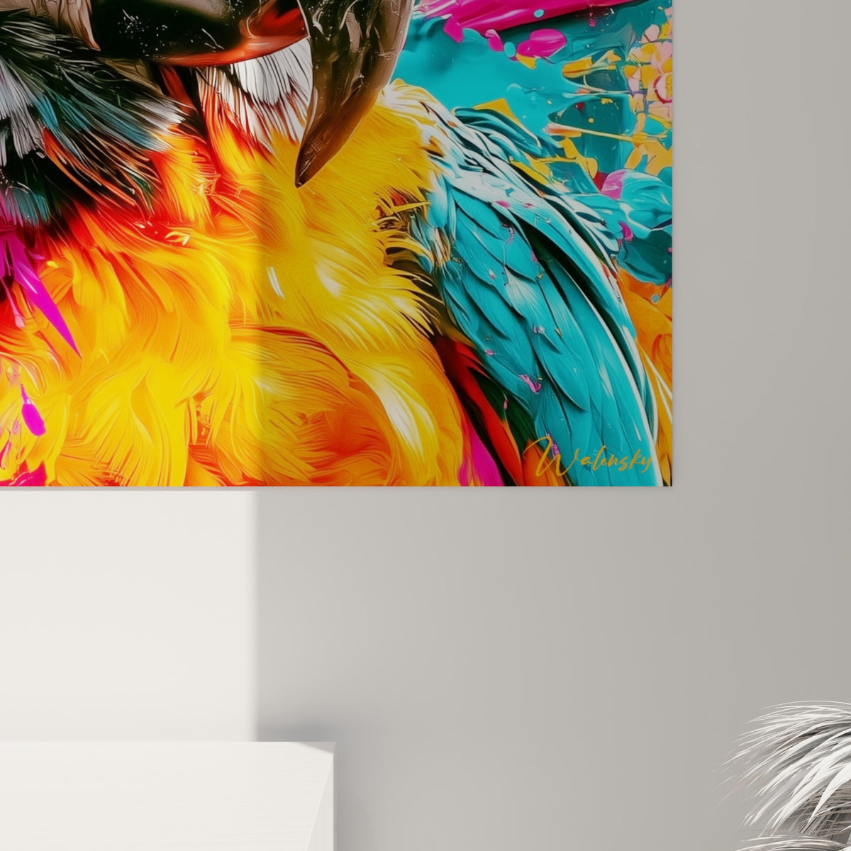 Empâtements de peinture rose et turquoise se mêlant aux plumes orangées texturées de ce perroquet ara