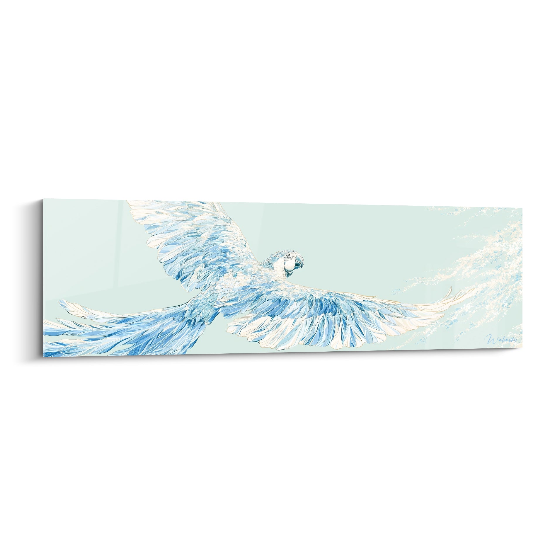 Perroquet aux ailes déployées bleu pastel et blanc ivoire, plumage aquarelle sur fond ciel clair