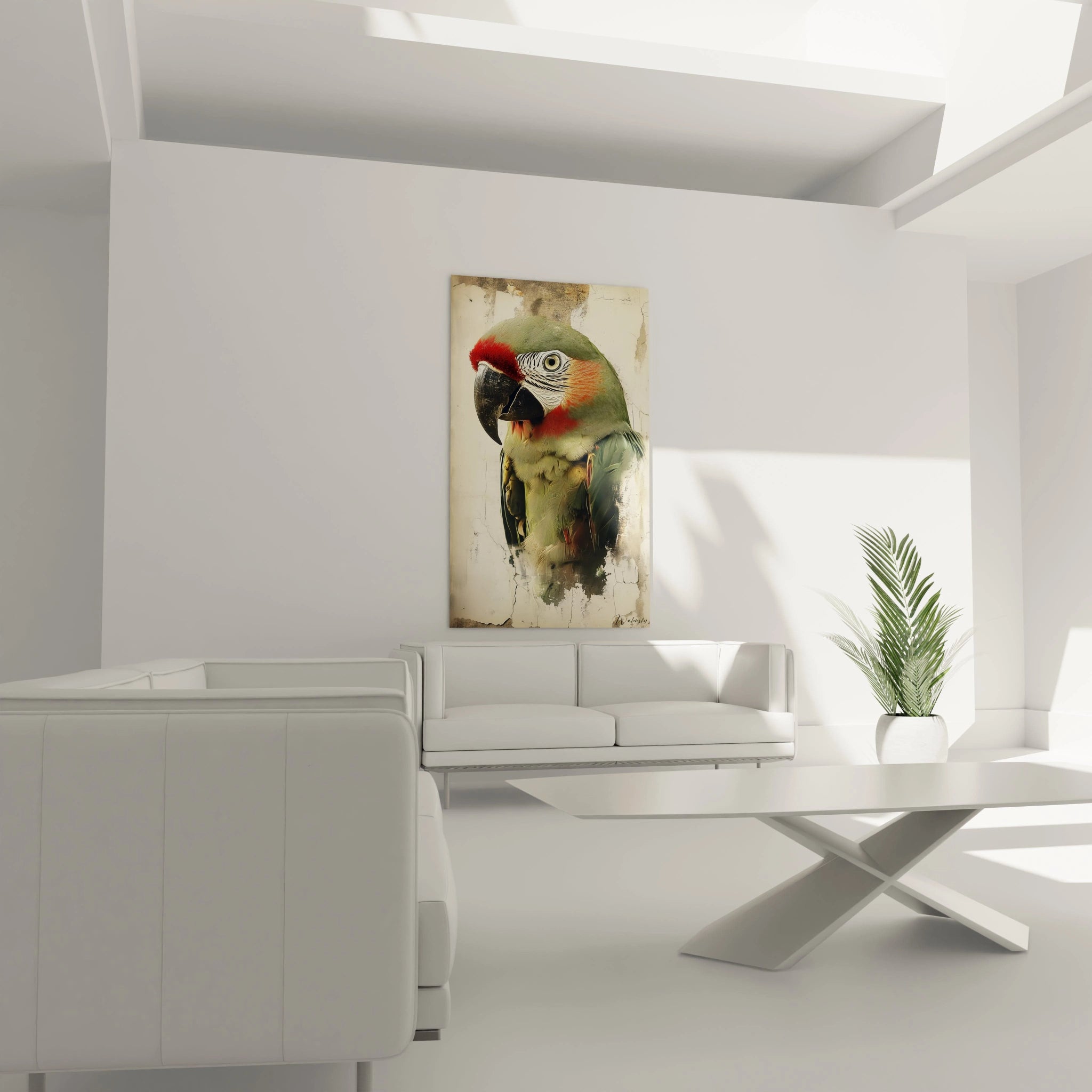 Un tableau perruche réaliste d'un ara vert aux accents rouges et jaunes, montrant en détail les textures du plumage et le bec noir caractéristique, peint sur un fond clair à l'aspect craquelé et usé.