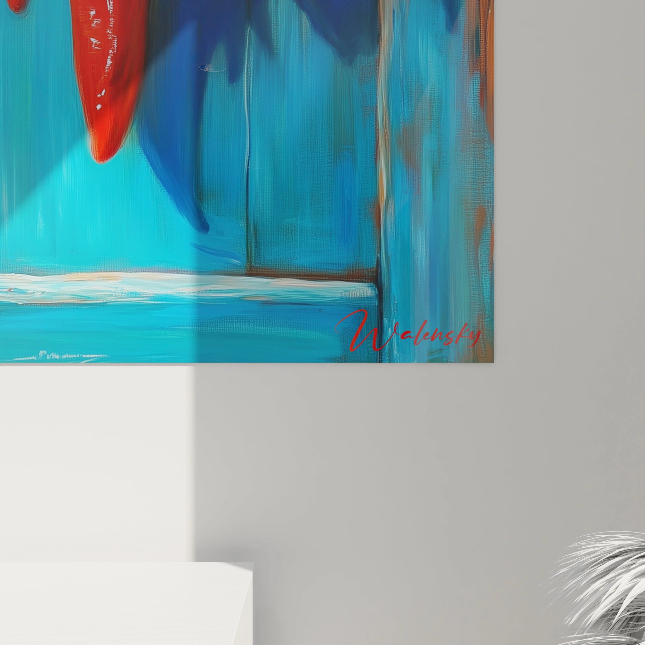 Un tableau Piment nature mettant en scÚne des piments rouges éclatants attachés à une tige, sur un fond en bois bleuté aux touches marron, avec un effet de lumiÚre renforçant le volume des formes.