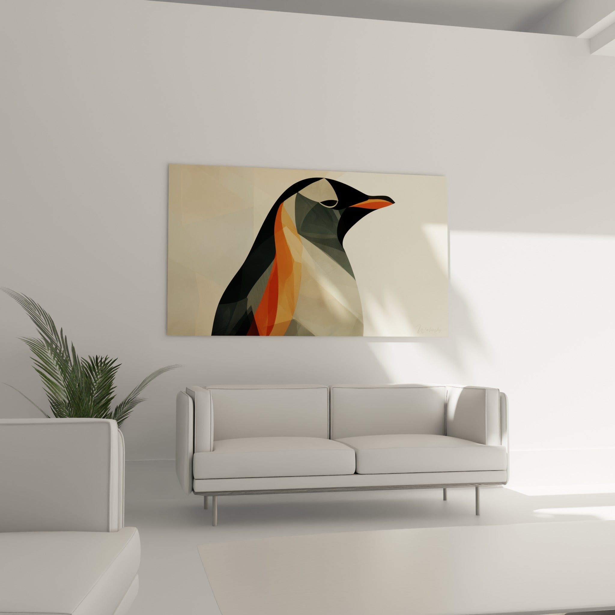 Plumage géométrique du pingouin en facettes ocre et noires au-dessus d'un canapé dans un salon lumineux