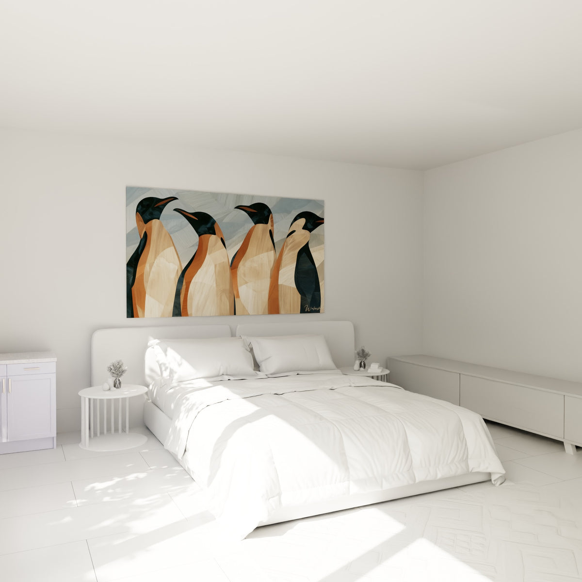 Silhouettes de pingouins bois et anthracite alignées au-dessus d'un lit dans une chambre claire.