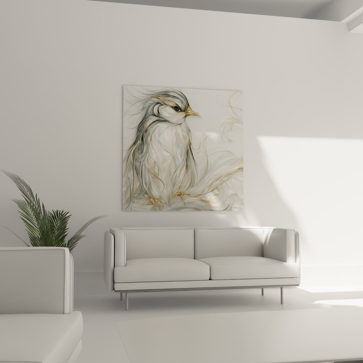 Oiseau stylisé aux mèches dorées et grises, posé au-dessus d'un canapé dans un salon lumineux