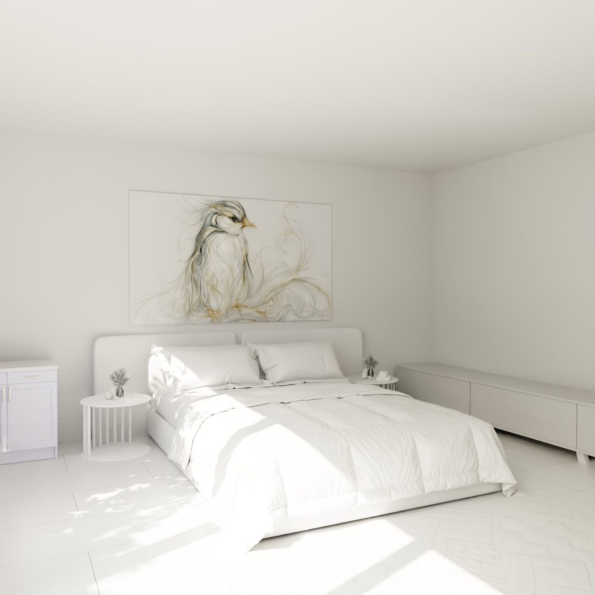 Silhouette de pingouin argentée et dorée accrochée au-dessus d'un lit dans une chambre claire