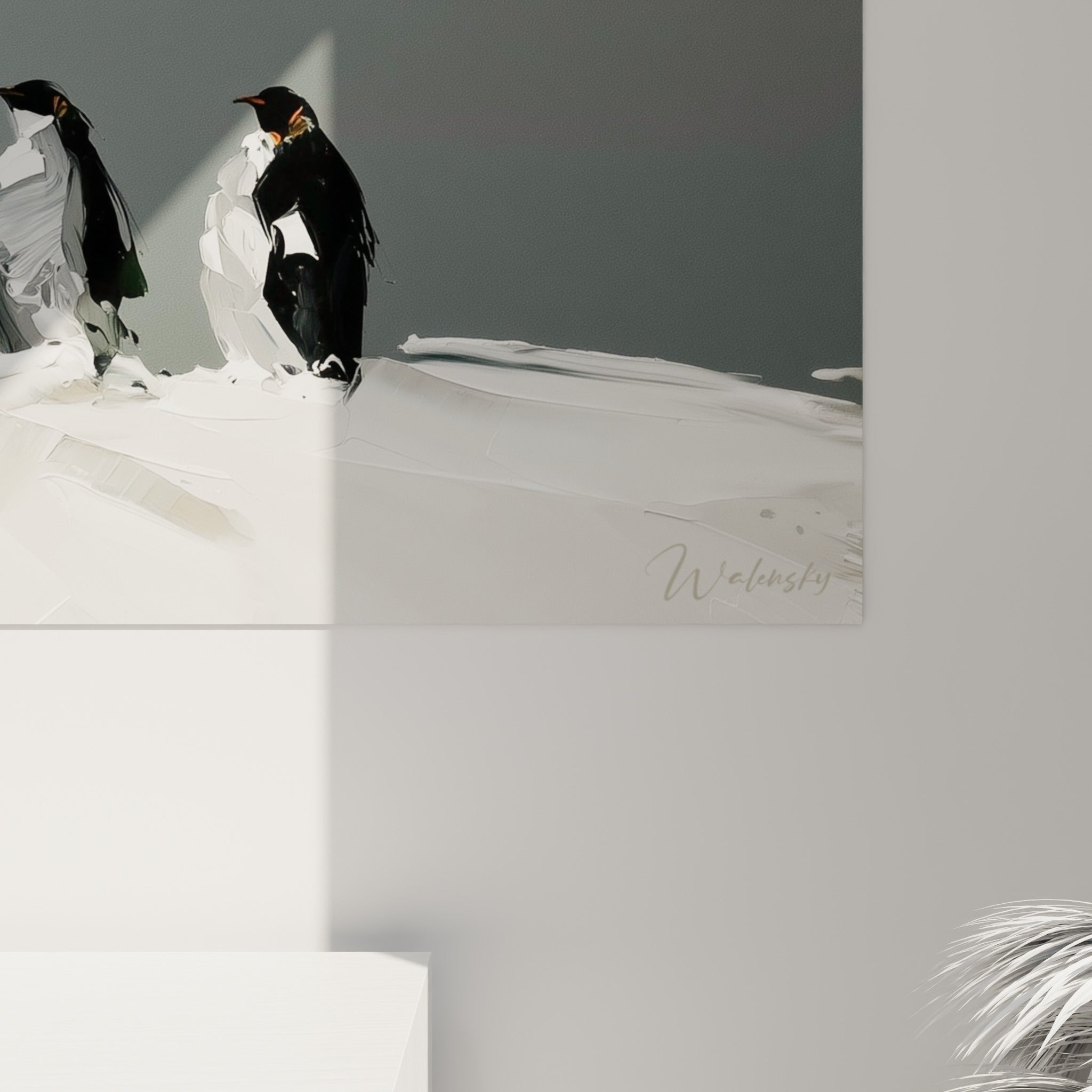 Empâtements blancs et noirs de la banquise peinte, becs orangés visibles en gros plan texturé