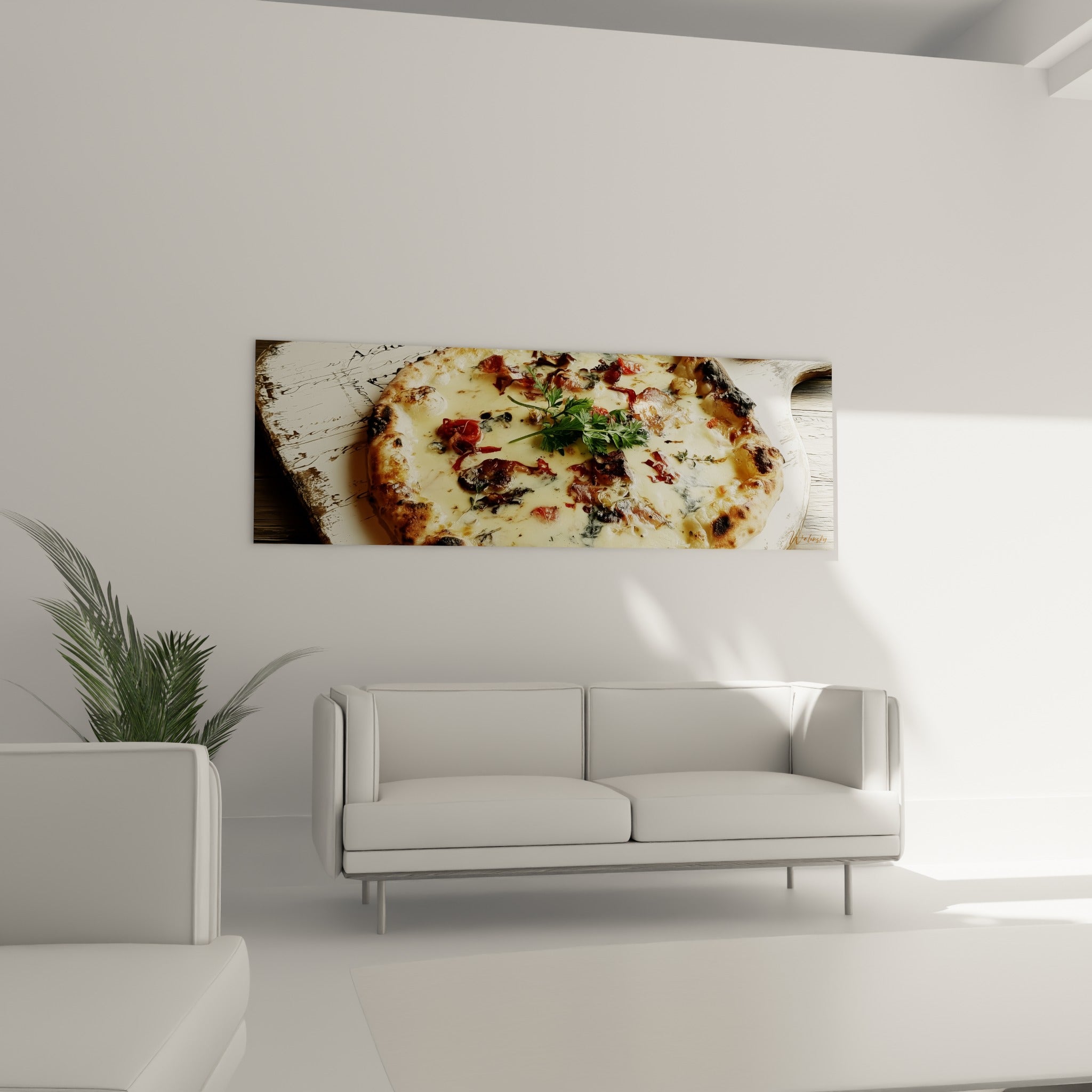 Garniture fondante crème et bordeaux d'une pizza artisanale, au-dessus d'un canapé dans un salon lumineux