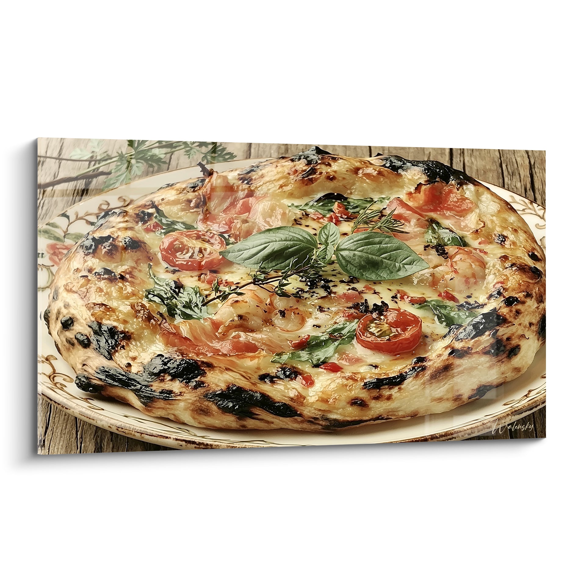 Pizza margherita dorée aux tomates rouges et basilic vert, croûte légèrement carbonisée sur assiette blanche