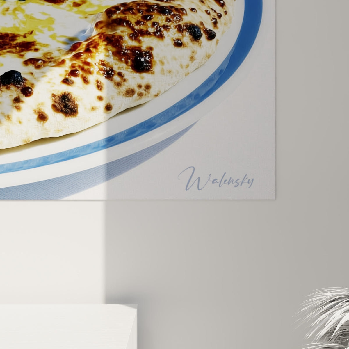 Texture alvéolée de la pâte grillée, gouttes d'huile dorée et feuilles de basilic vert saisies de près