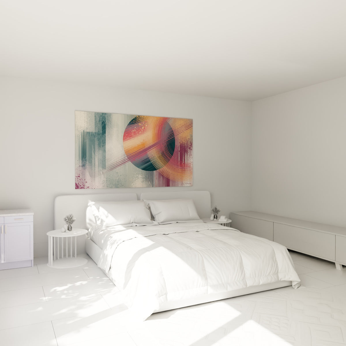 Cercles orangés et bleu marine de la sphère Planète accrochés au-dessus d'un lit dans une chambre claire