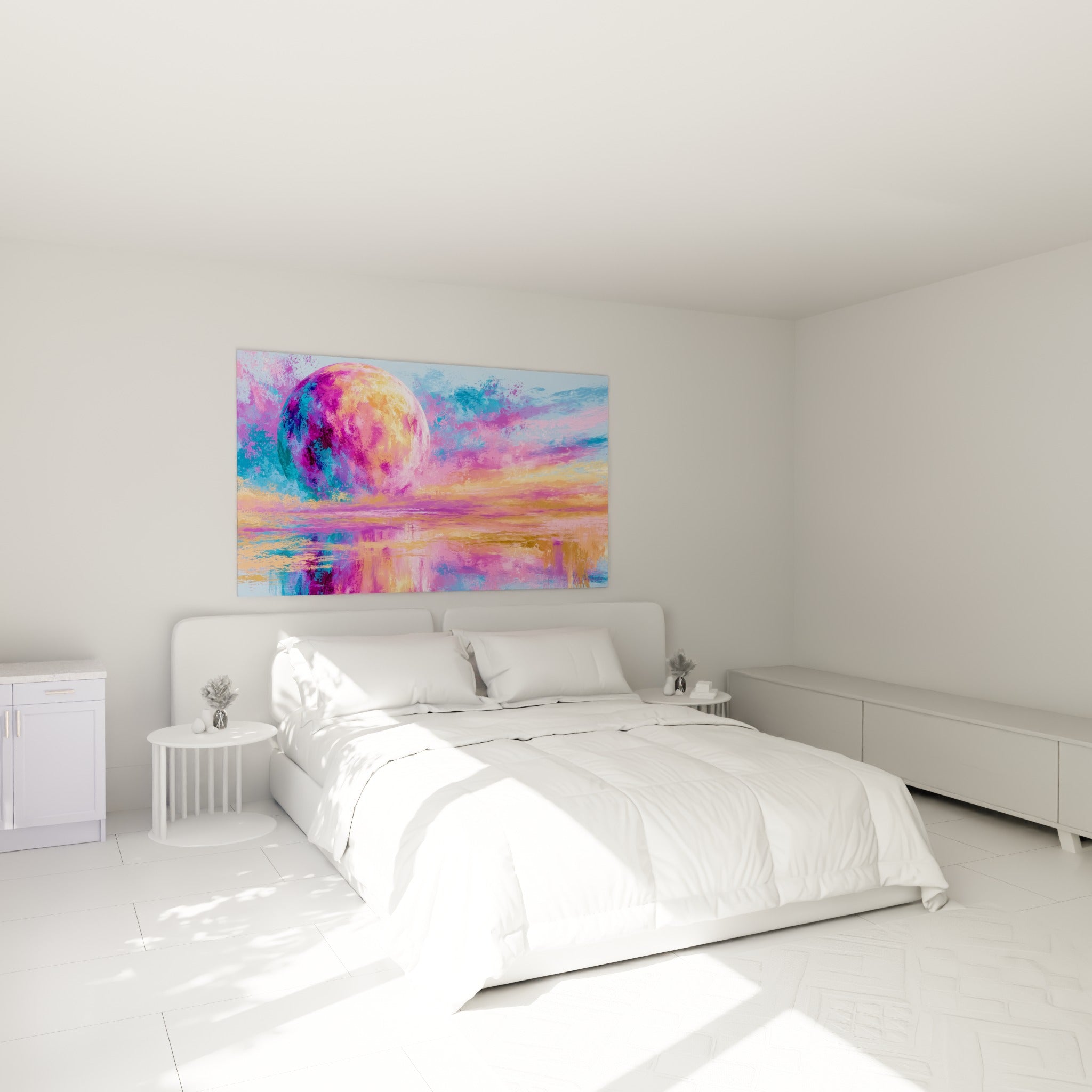 Astre rose et doré surplombant une eau calme, accroché au-dessus d'un lit dans une chambre claire