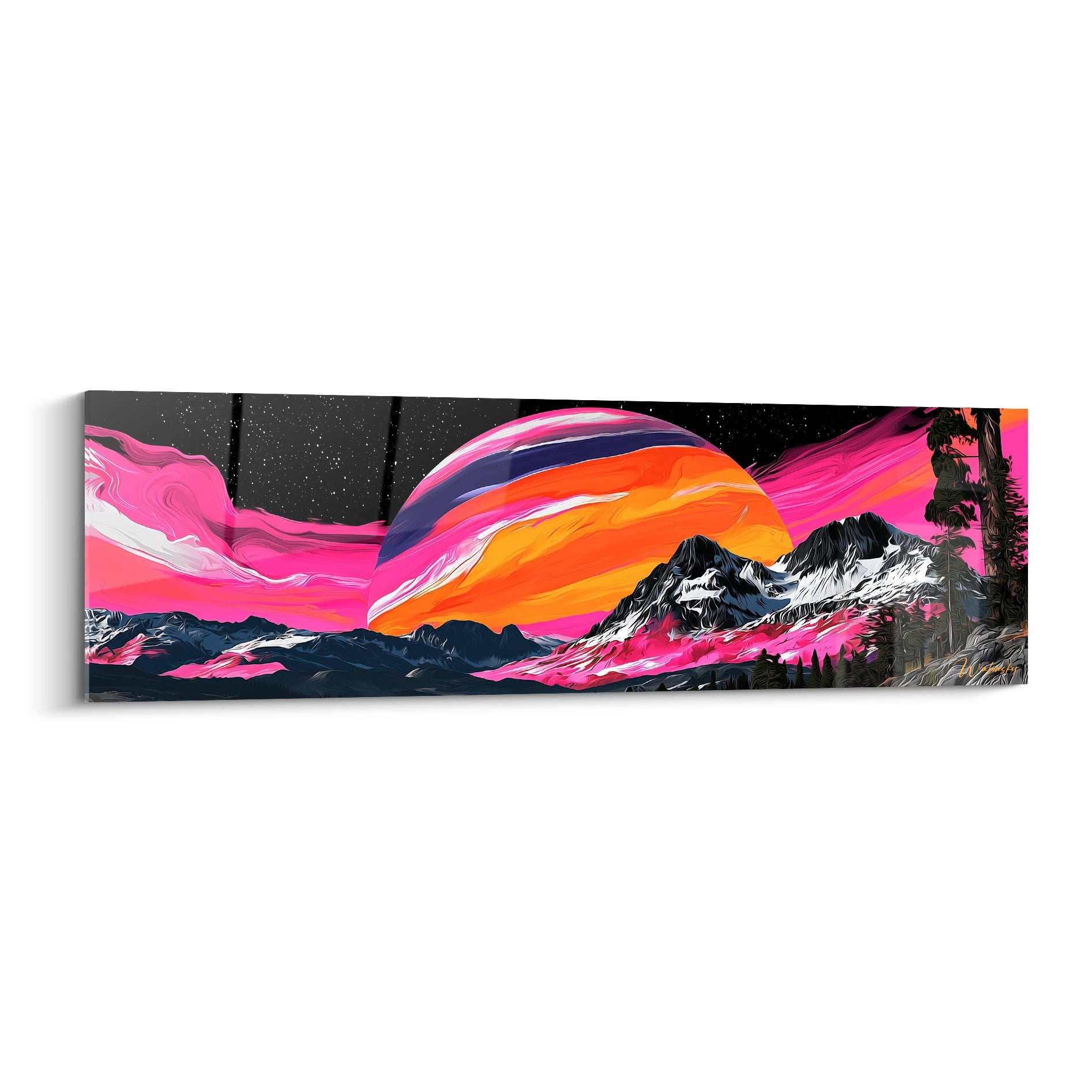 Planète orange et fuchsia surplombant des montagnes anthracite enneigées sous un ciel étoilé noir