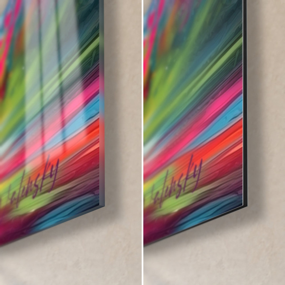 Tableau sphère aux traînées fuchsia, vertes et bleues, coin bas droit : verre acrylique brillant et alu Dibond mat, tranche de 3 mm