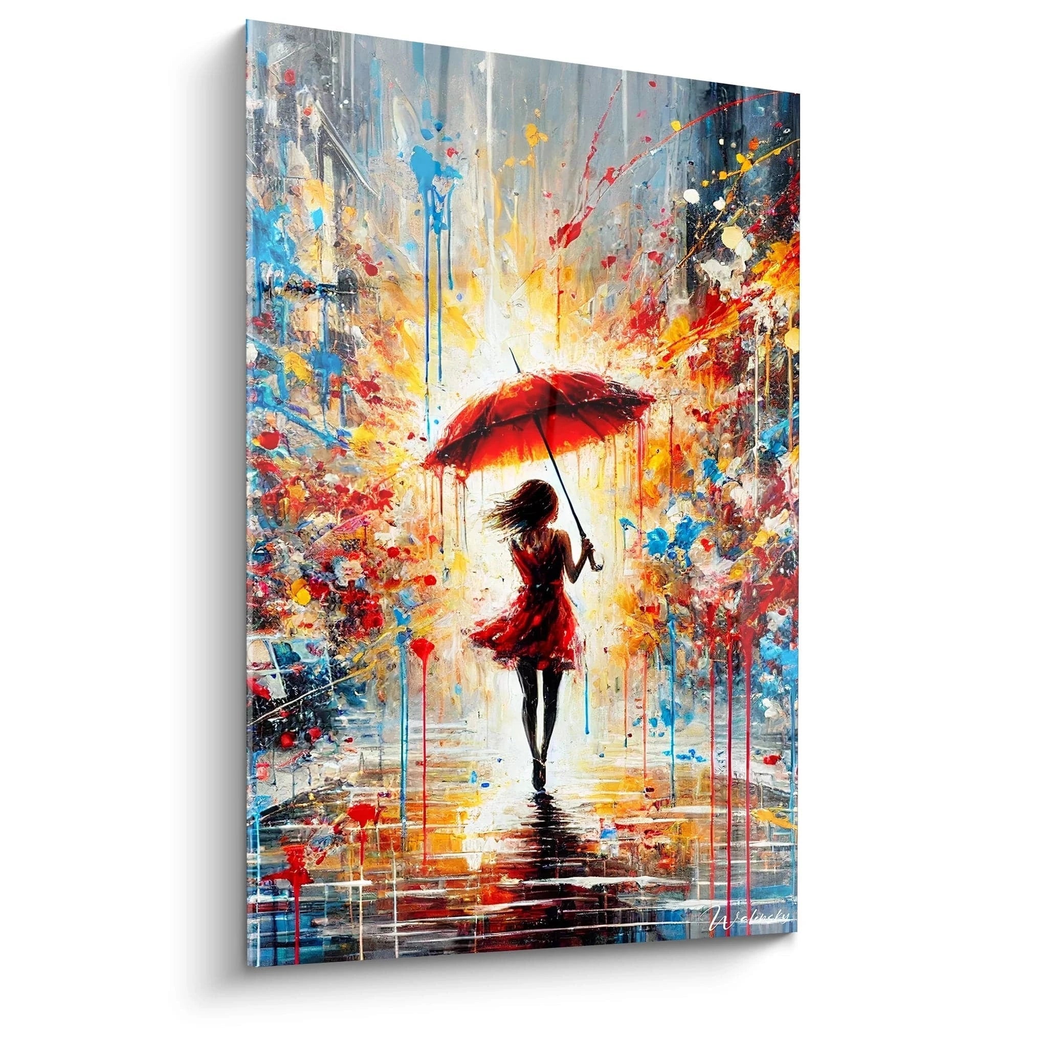 Admirez cette œuvre impressionniste abstraite : une femme en robe rouge marche sous la pluie, créant une explosion de couleurs et de textures. Tableau vu de biais.