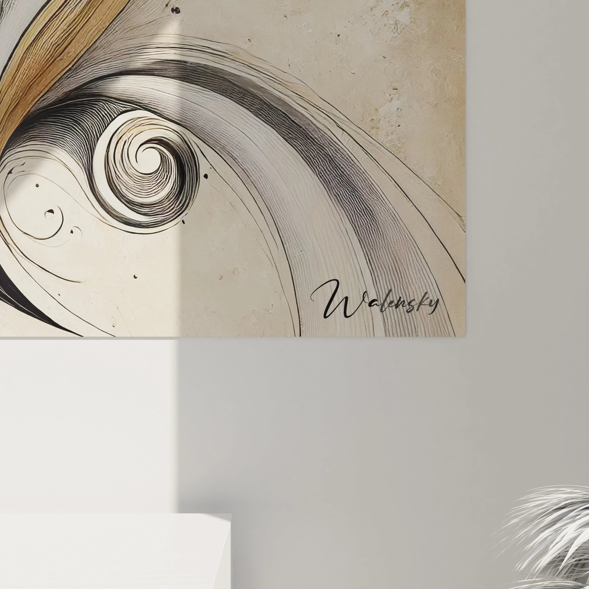 Le tableau manchot dévoile de près la finesse des lignes abstraites et la subtilité des couleurs bronze et noir. Une œuvre où chaque détail capture la fluidité du mouvement du manchot dans son environnement.