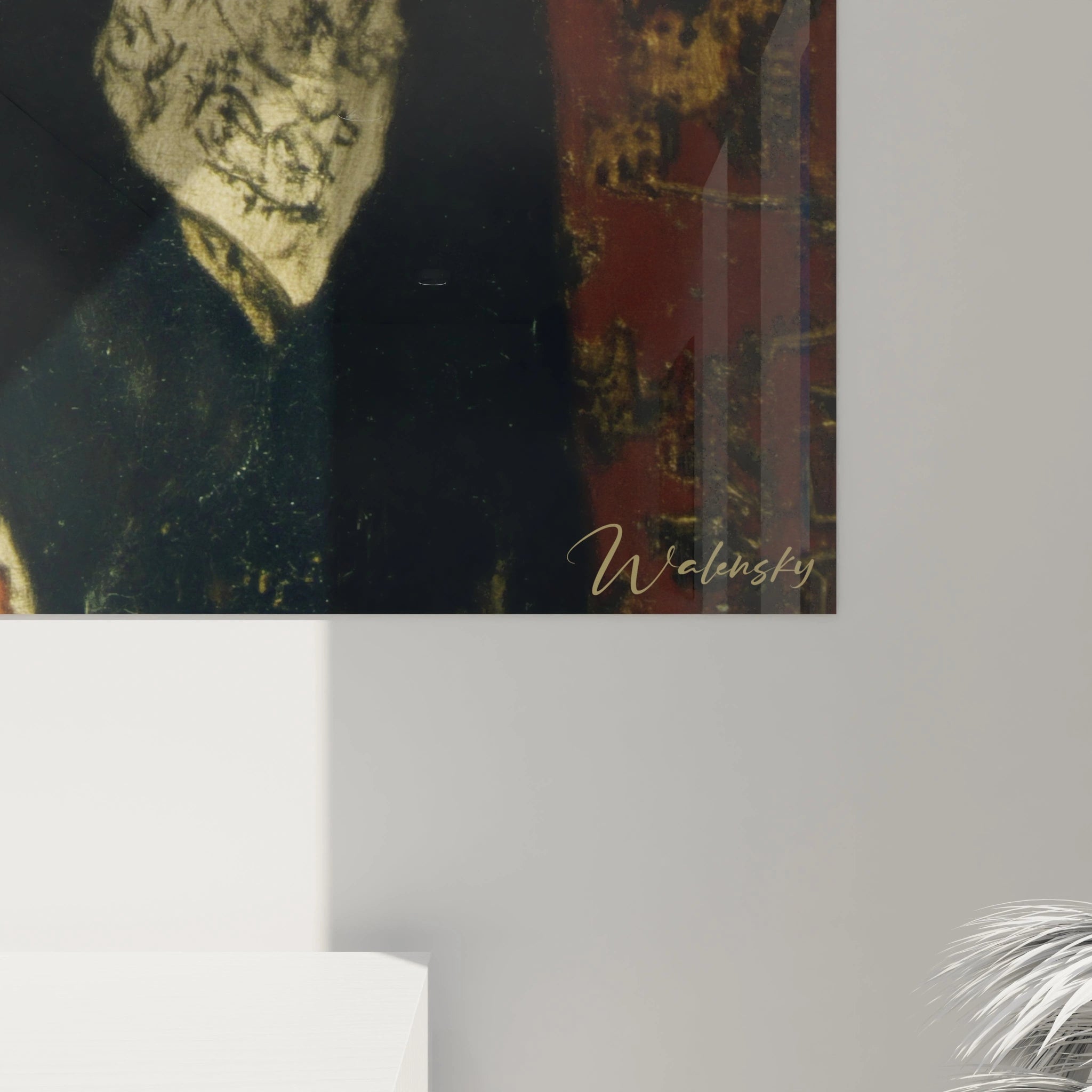 Tableau mural Walensky motif floral bleu et or abstrait signature visible tableau portrait bourgeois romantique sur mur gris