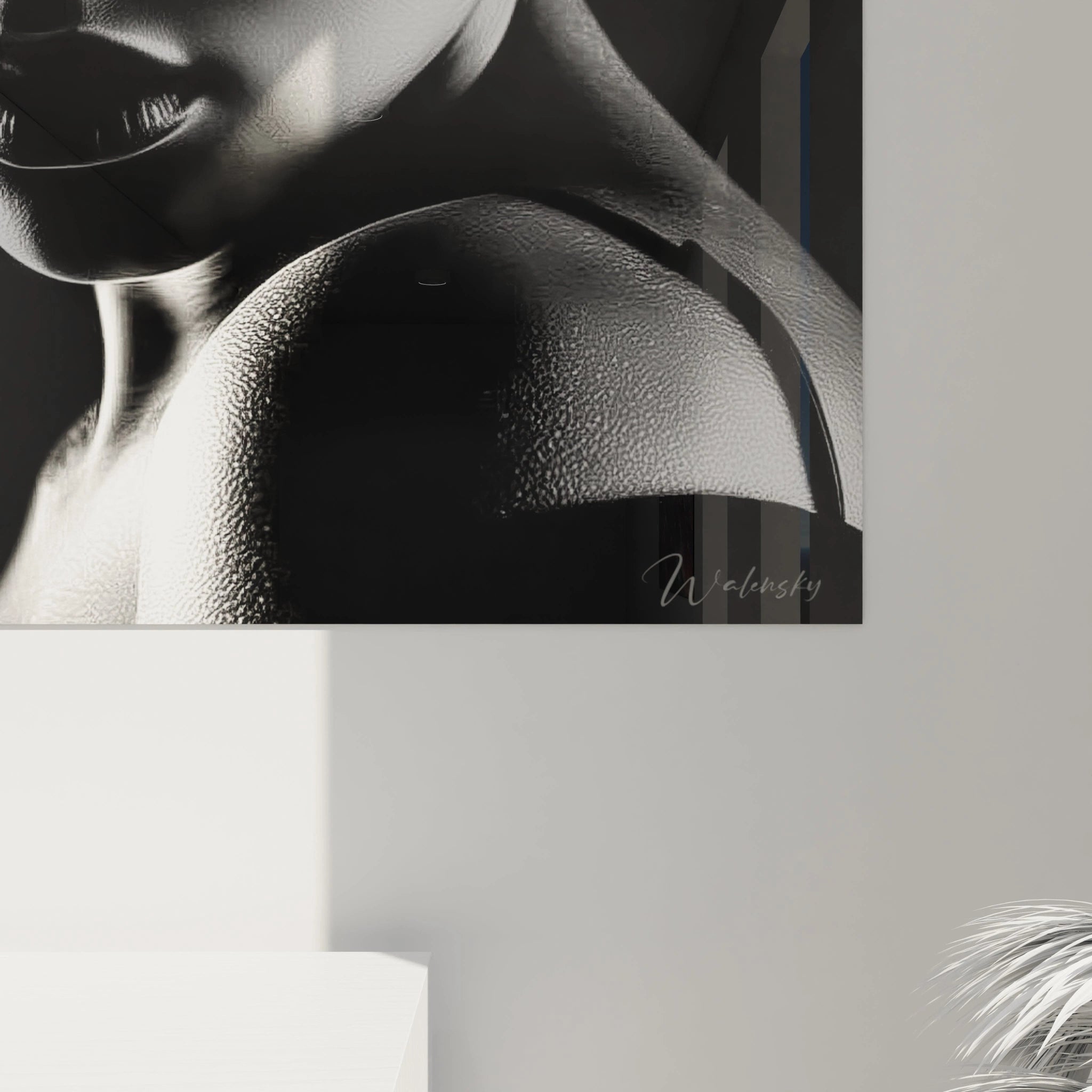 Tableau mural portrait femme noir et blanc par Walensky avec un effet artistique moderne