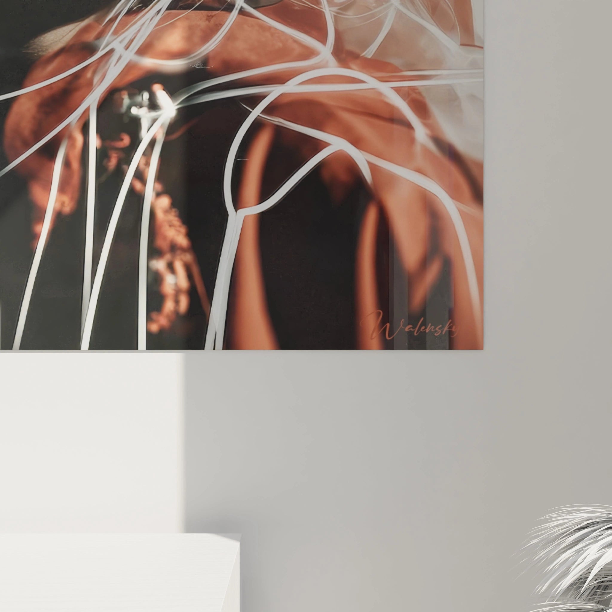 Tableau portrait femme abstrait par Walensky avec des lignes fluides et couleurs modernes