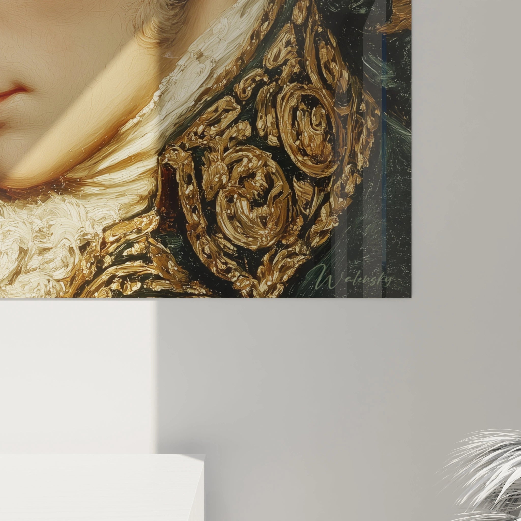 Tableau mural Walensky détail visage et broderies dorées tableau portrait Louis XVI style classique sur mur