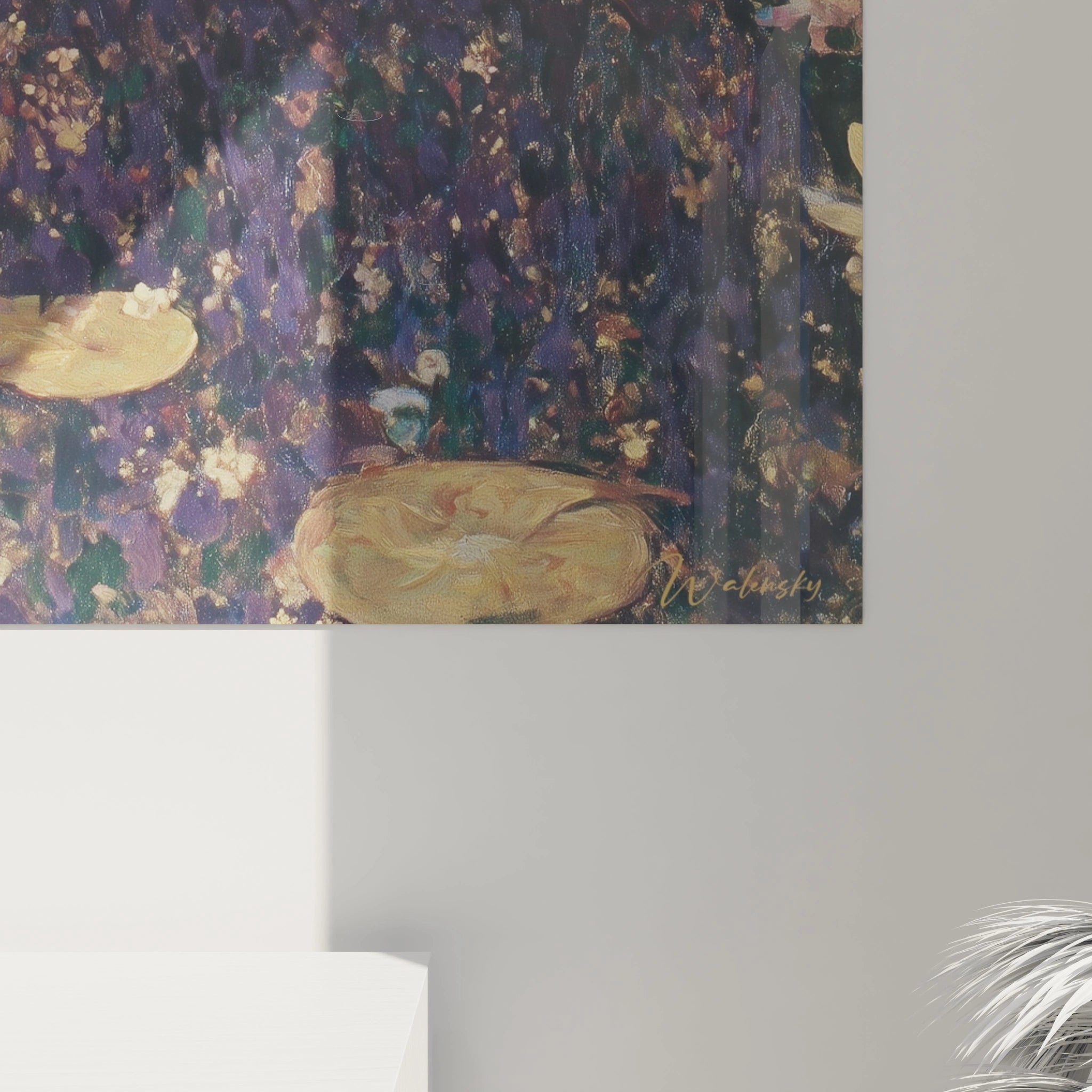 Tableau mural Walensky tableau symboliste nénuphars avec nénuphars dorés sur fond violet texturé