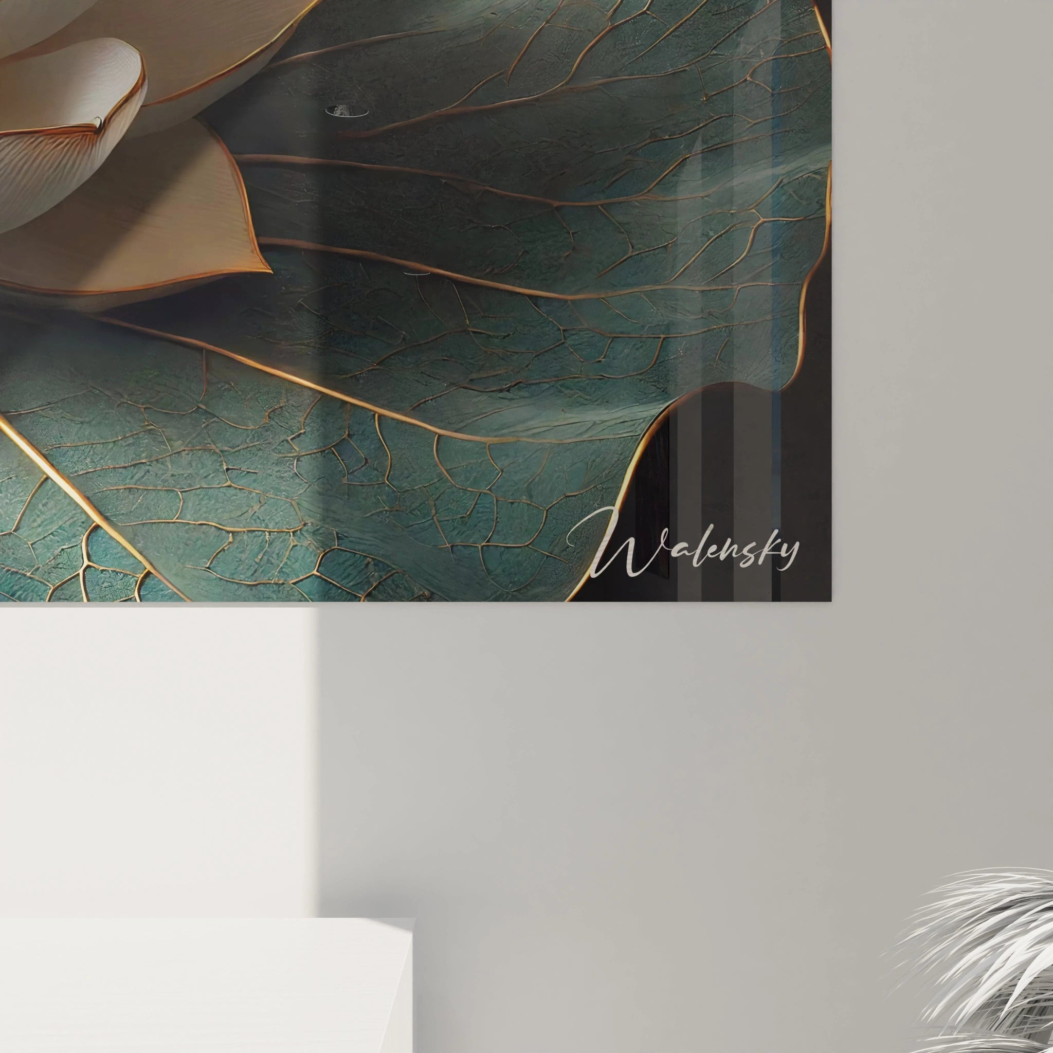 Vue de pres, le tableau Fleur de Lotus devoile chaque detail de ses petales delicats et feuilles texturées, symbole d'espoir et d'equilibre.