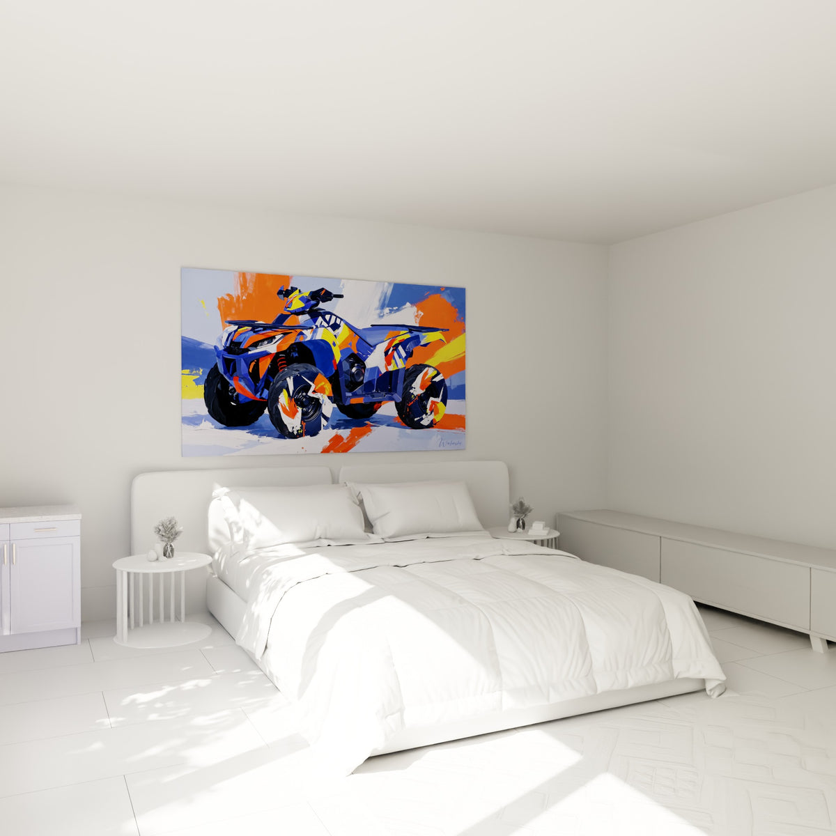 Véhicule tout-terrain bleu et orange vif accroché au-dessus d'un lit dans une chambre claire