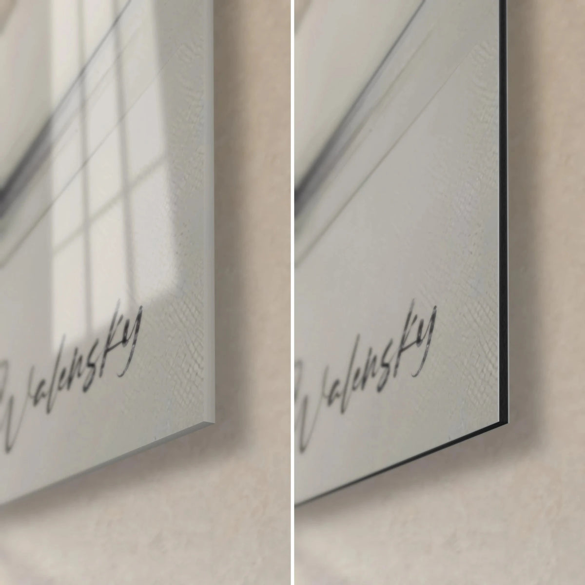 Wall art Grey striped cat, bottom right corner: glossy acrylic glass with reflections on the left, matte black Dibond aluminium on the right, 3 mm edge