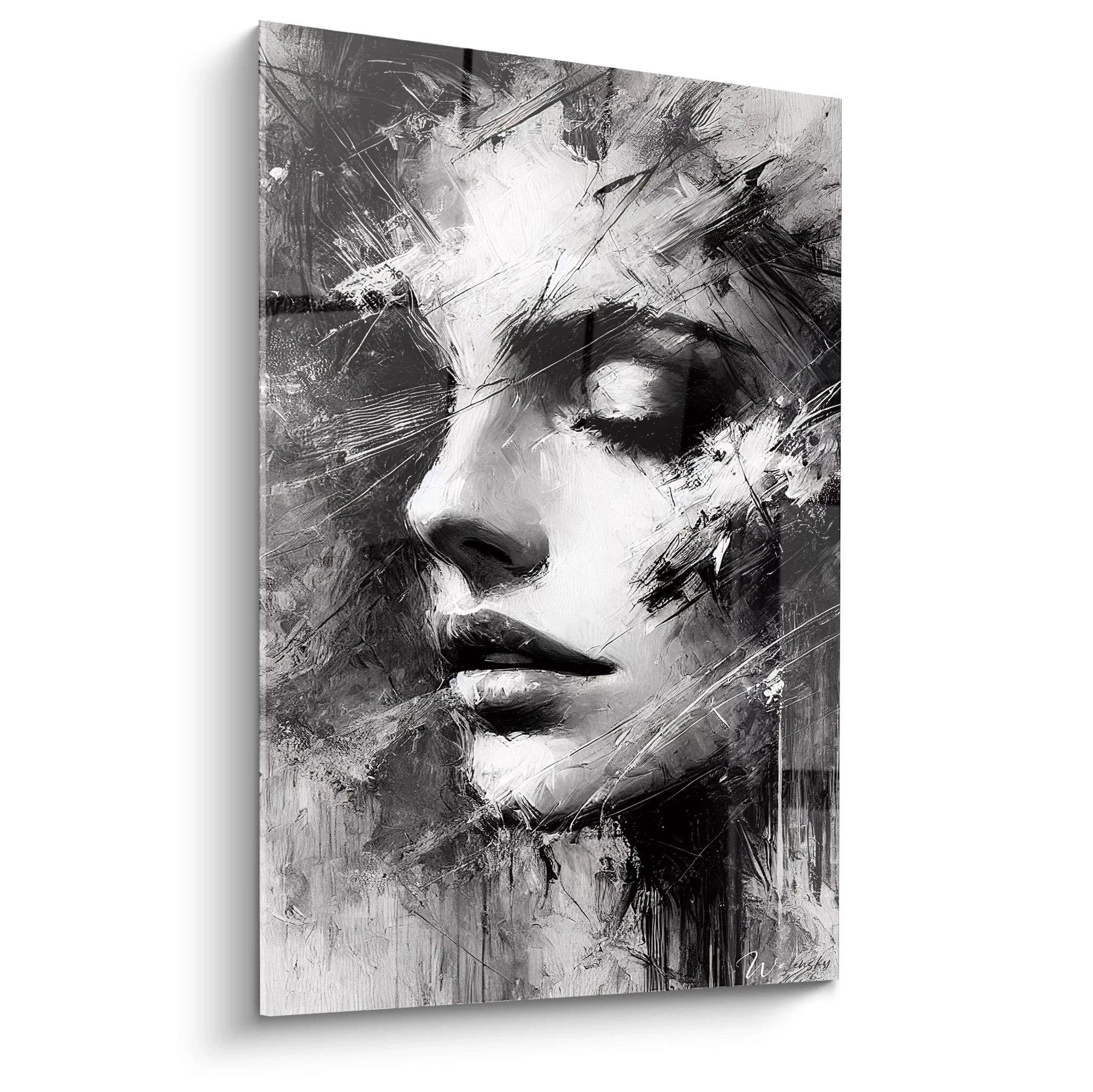 Tableau geometrique abstrait en nuances de noir et blanc representant un visage feminin fragmente par des lignes dynamiques et textures intenses. Style moderne, composition dynamique.